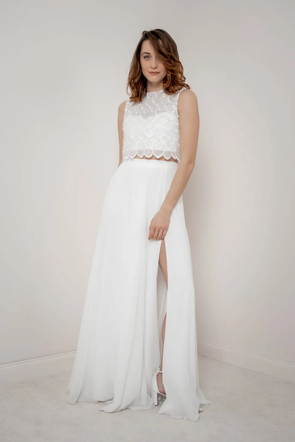 noni-jona-maxi-braut-rock-in-ivory-mit-beinschlitz-aus-chiffon image 1