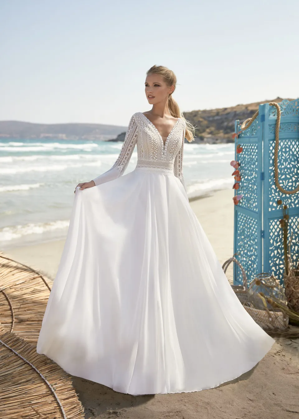 gbs-herve-paris-bridal-valreas-brautkleid-boho-destination-collection image 1