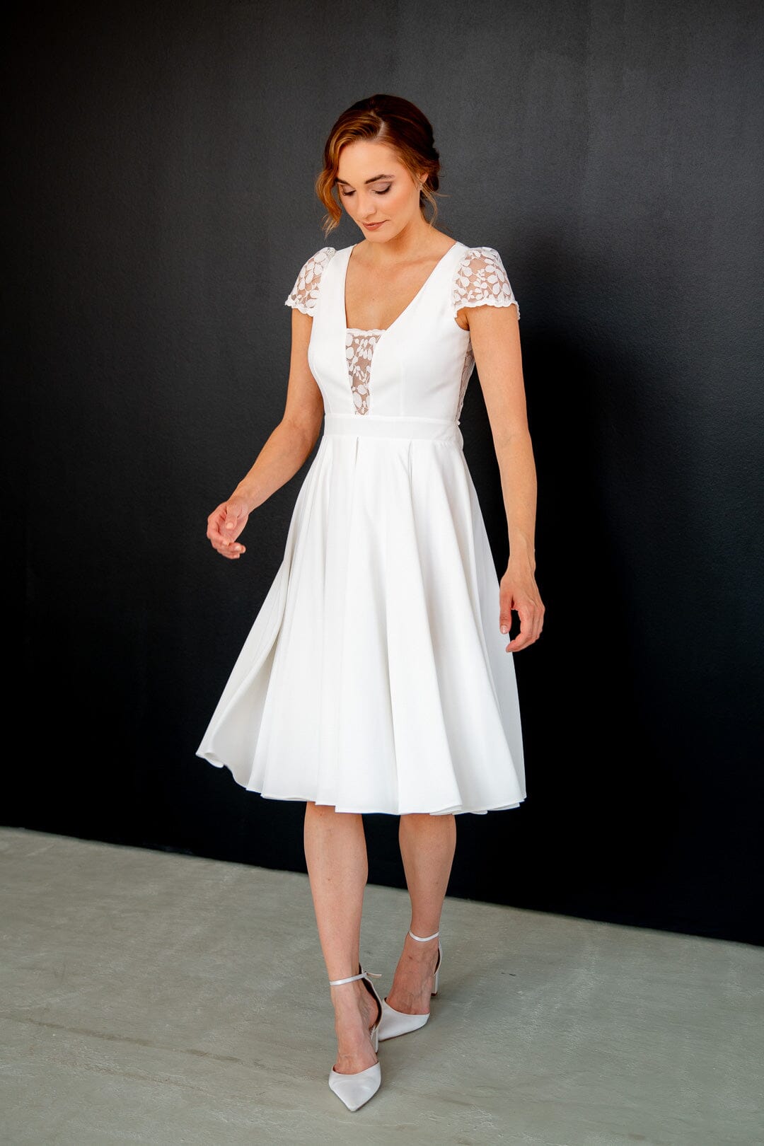 noni-one-nelie-standesamt-brautkleid-kurz-mit-r-ckendetail image 7