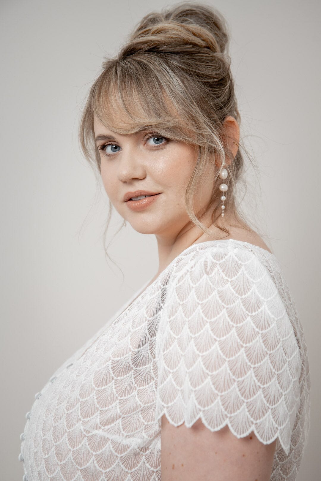 noni-curvy-fanie-kurzarm-braut-top-vintage-art-d-co-ivory image 1