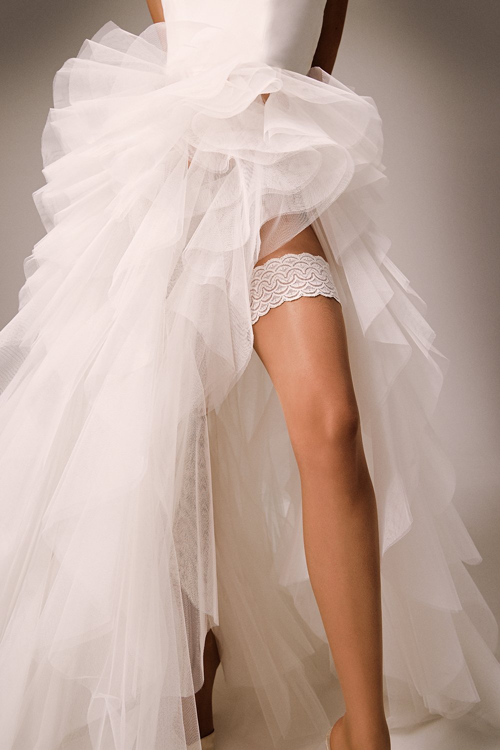 kaviar-gauche-lace-stay-ups-halterstr-mpfe-mit-spitzensaum-08-den image 2