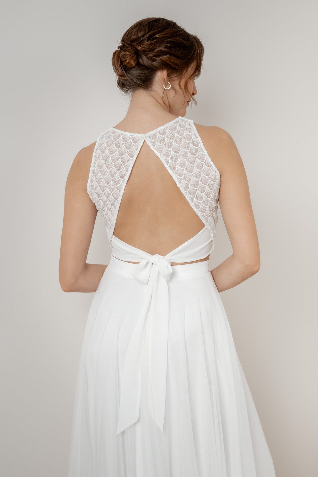 noni-neela-r-ckenfreies-brauttop-mit-vintage-spitze image 1