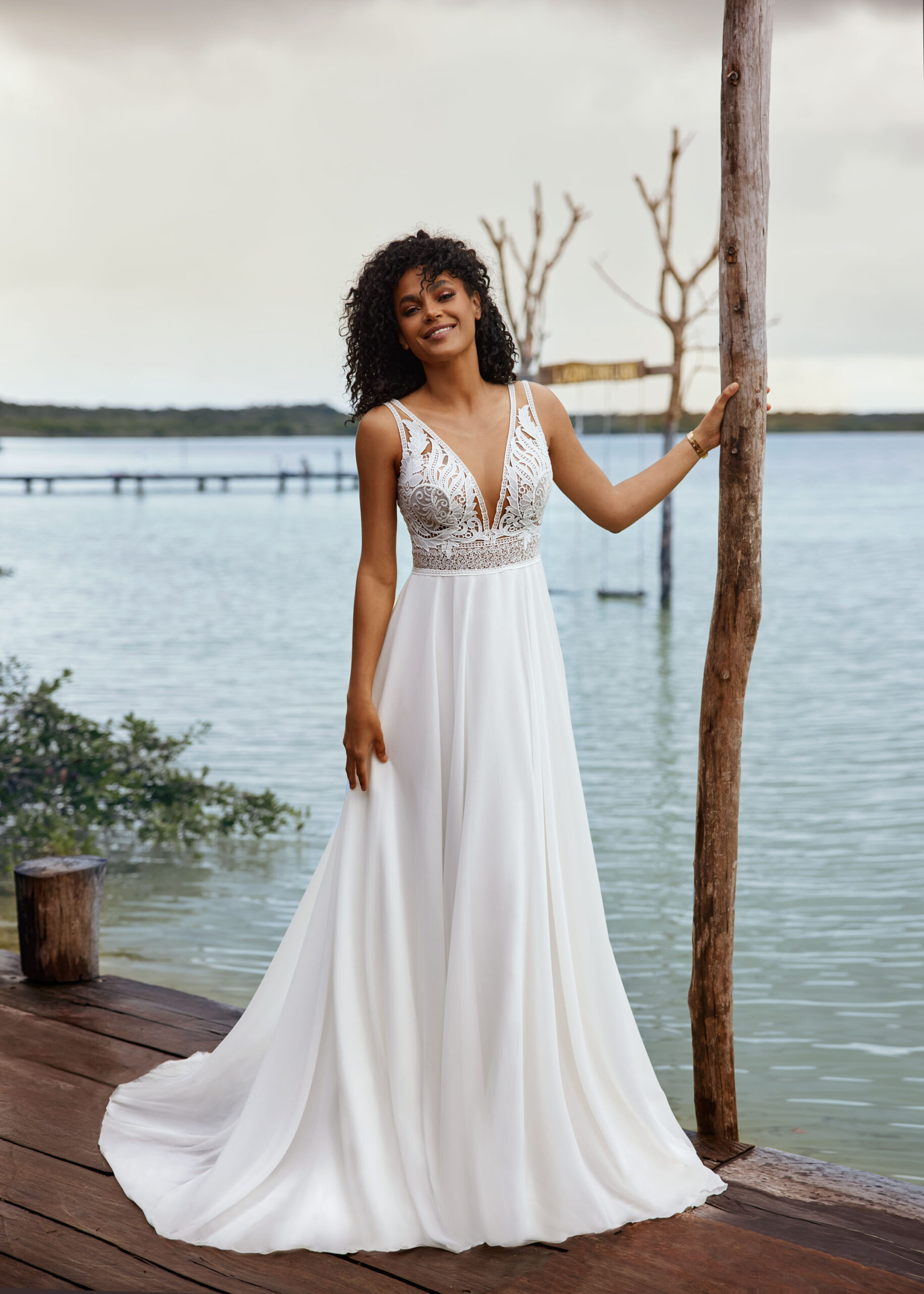 gbs-herve-paris-bridal-tartane-brautkleid-vintage-collection image 2