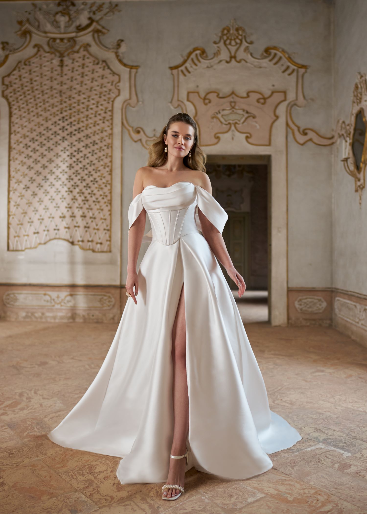 herve-paris-bridal-noor-braut-top-mix-match image 3