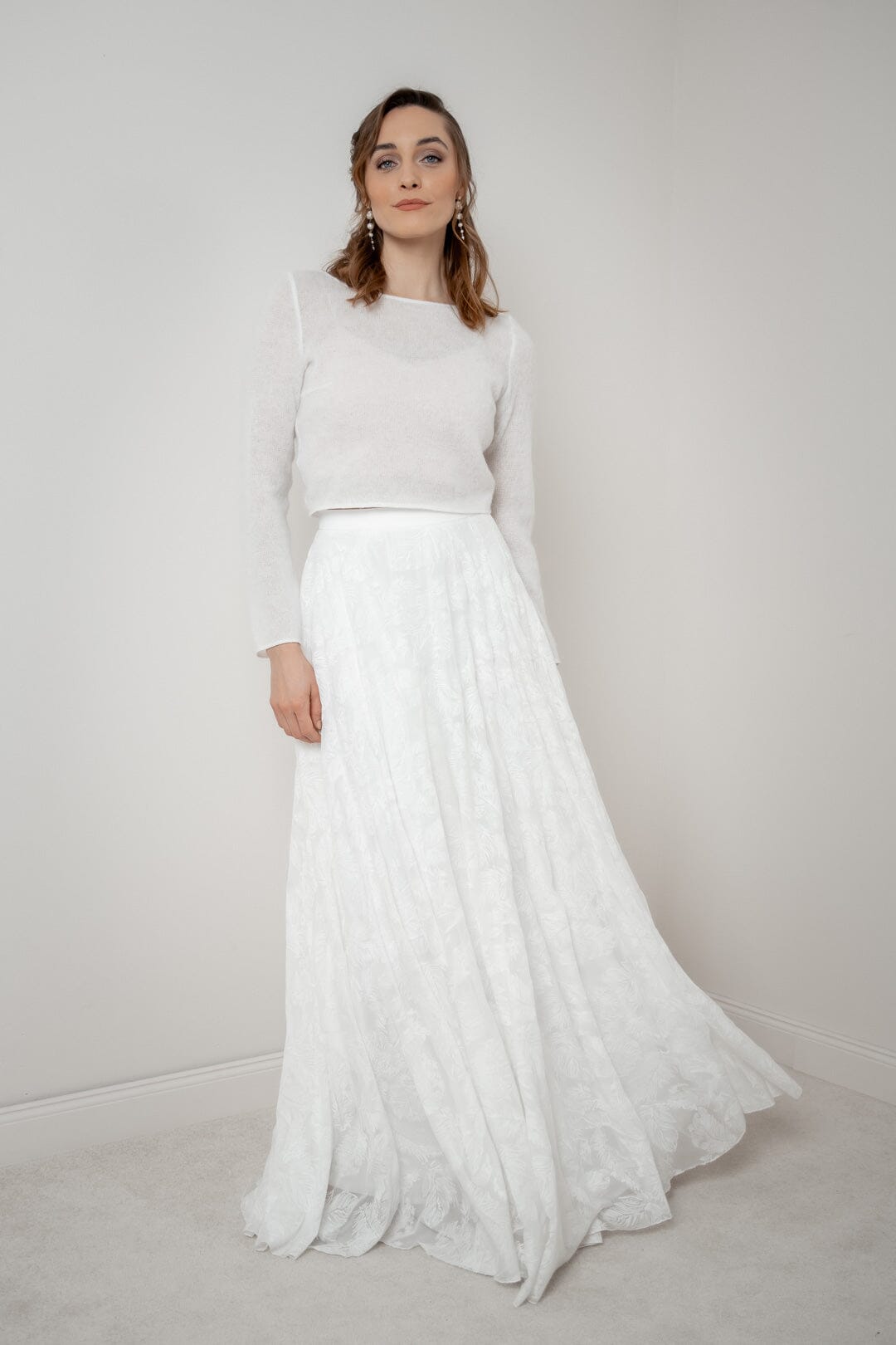 noni-outlet-gillianne-langer-braut-rock-chiffon-federmuster-ivory image 1