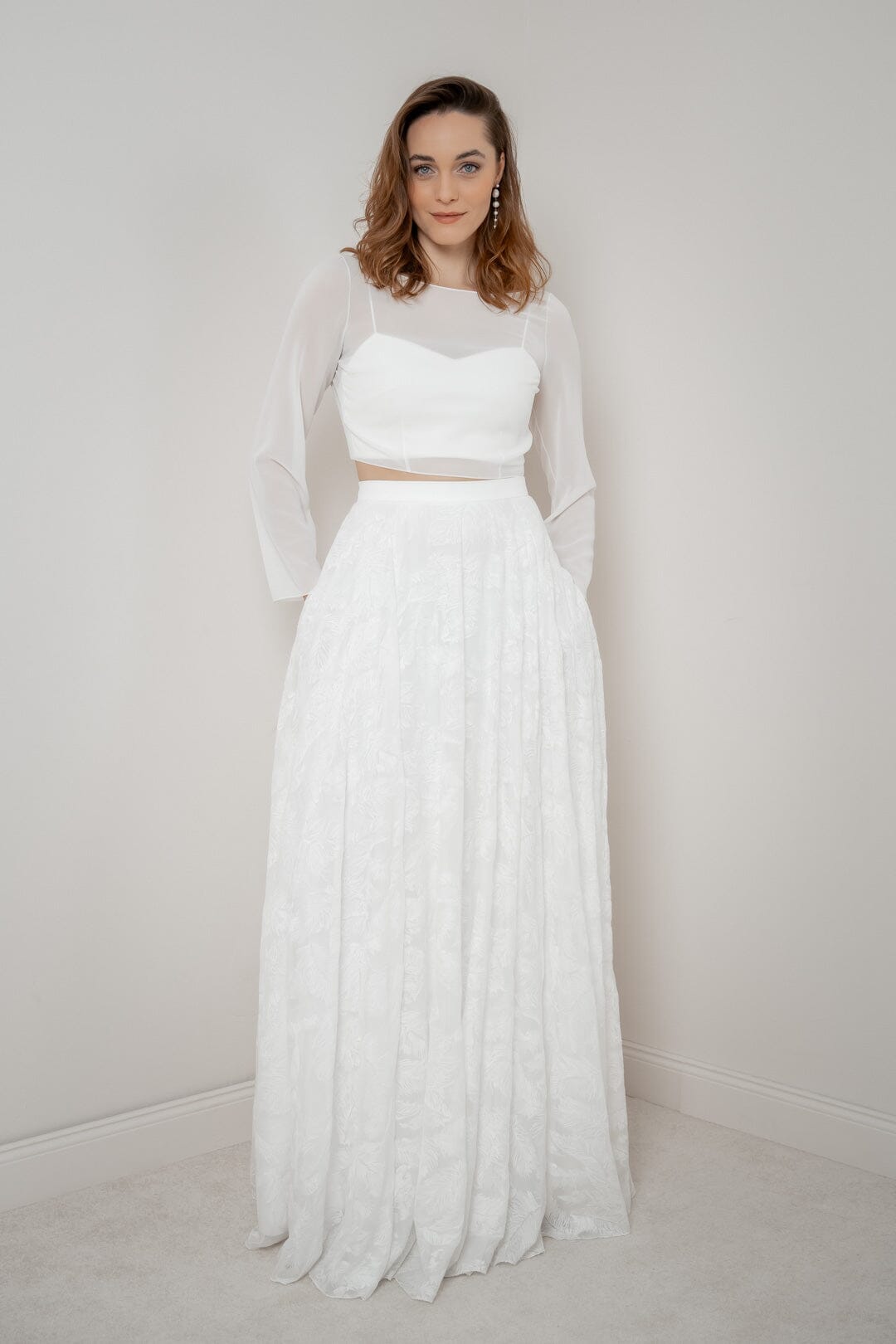 noni-outlet-gillianne-langer-braut-rock-chiffon-federmuster-ivory image 4