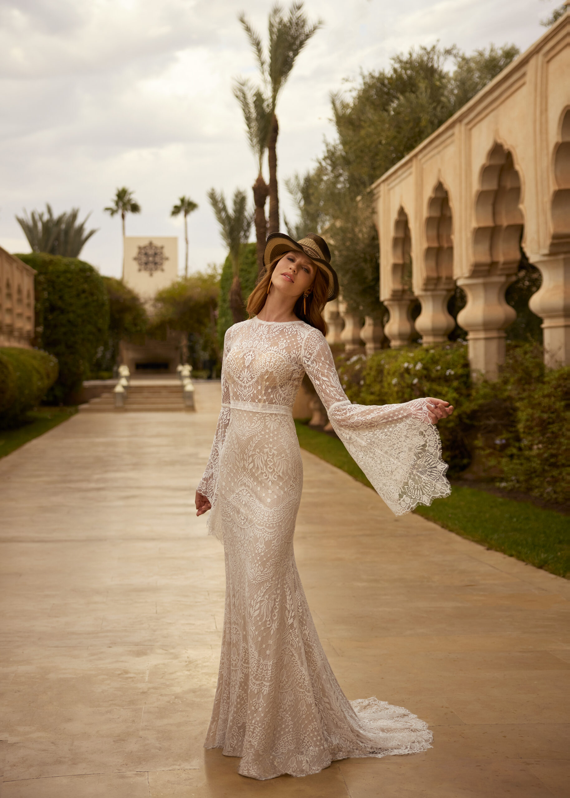 herve-paris-bridal-cassie-brautkleid-cherish-love-collection image 3