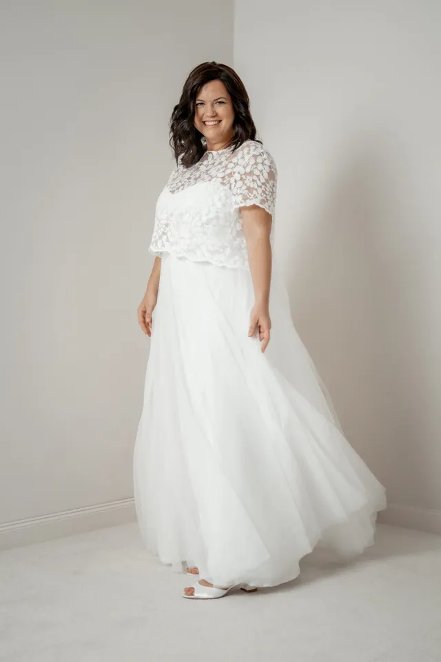 noni-christy-curvy-maxi-braut-rock-softt-ll-a-linie-ivory image 1