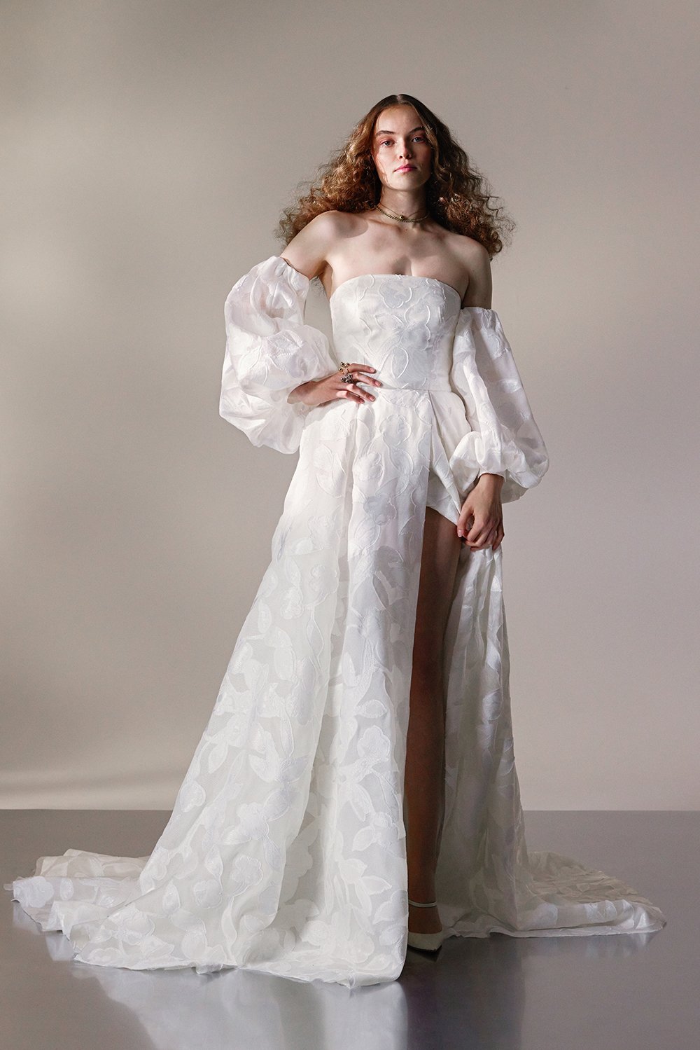 kaviar-gauche-fil-coup-bustier-brautkleid image 1