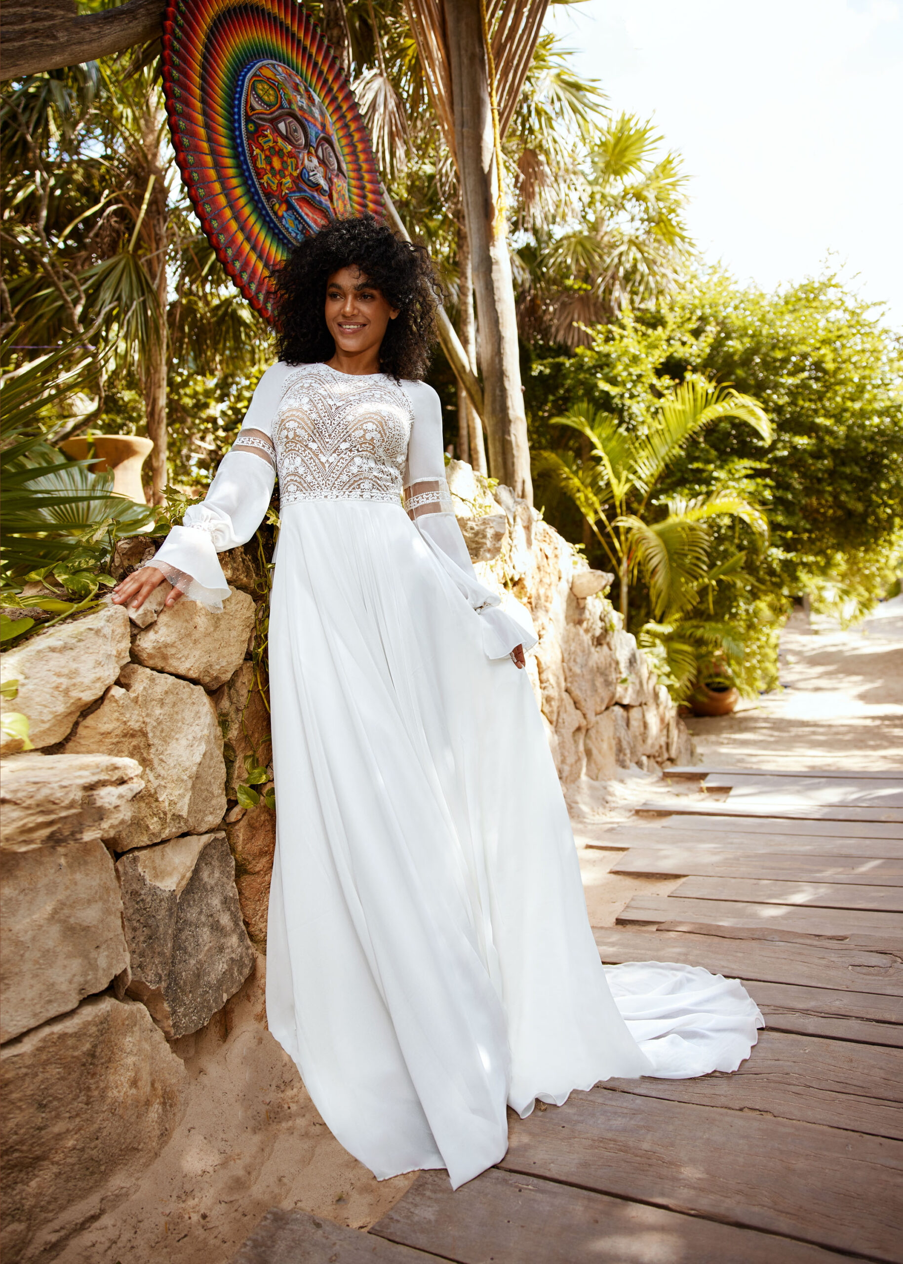 herve-paris-bridal-bibian-brautkleid-mystical-collection image 2