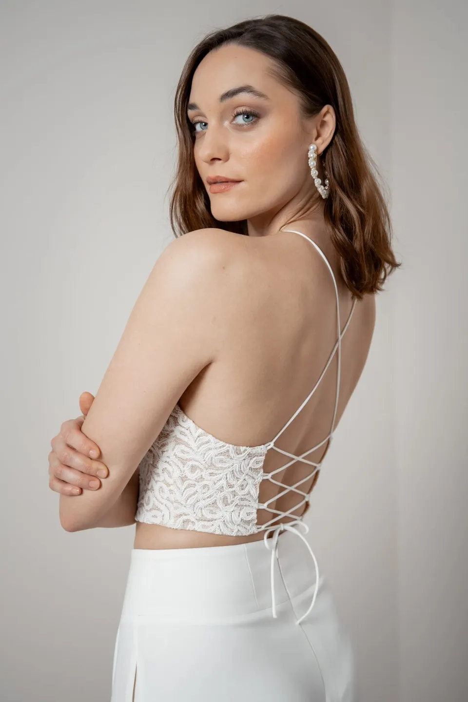 noni-filiz-r-ckenfreies-braut-top-aus-vintage-spitze image 1