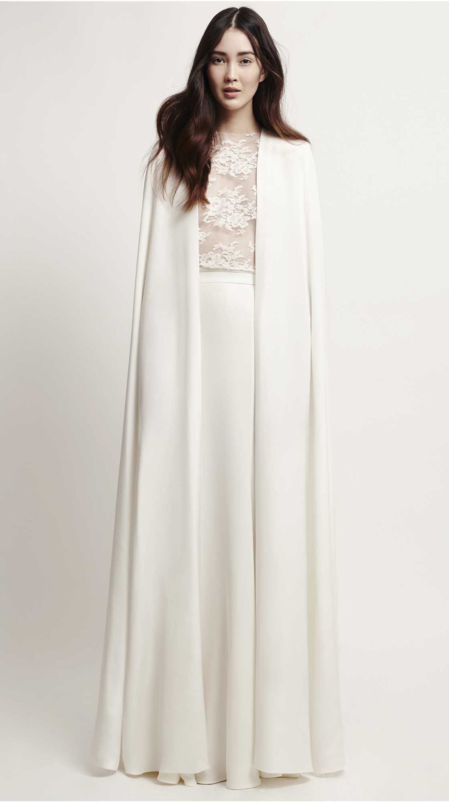 kaviar-gauche-blanchette-cape-long-braut-cape-bodenlang image 2
