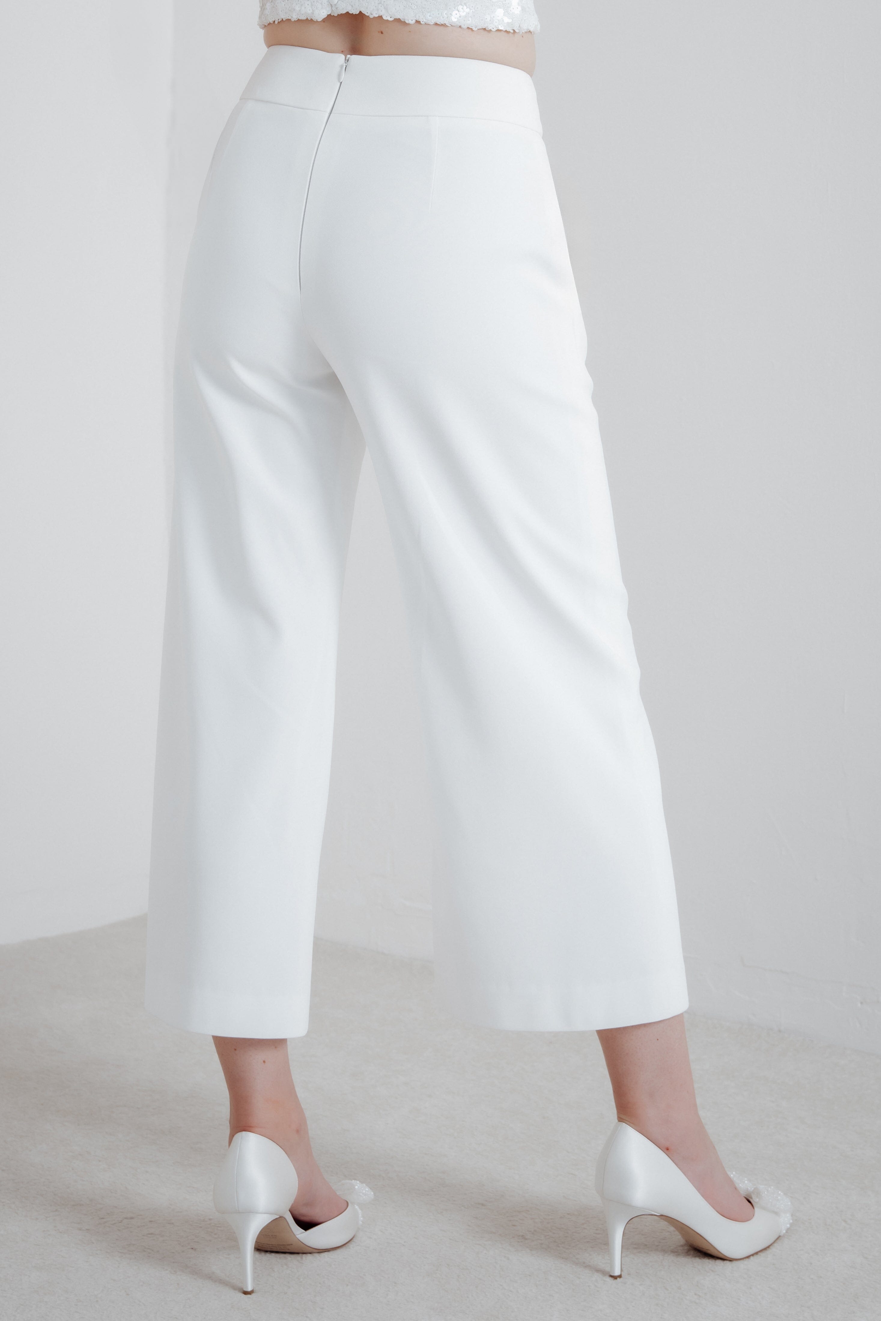 noni-vica-verk-rzte-brauthose-culotte-3-4-in-ivory image 2