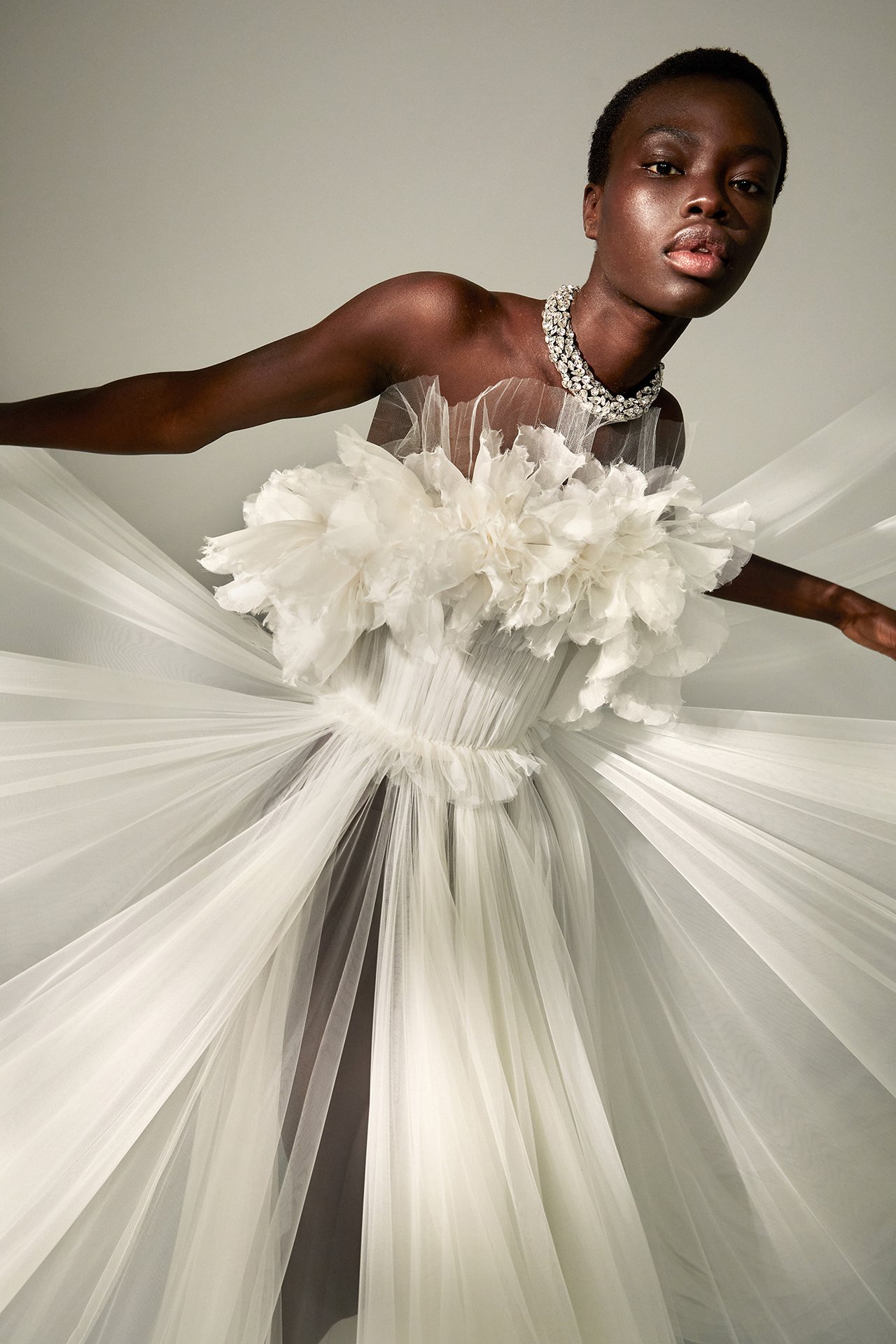kaviar-gauche-prima-vera-couture-dress-t-ll-brautkleid-a-linie image 2
