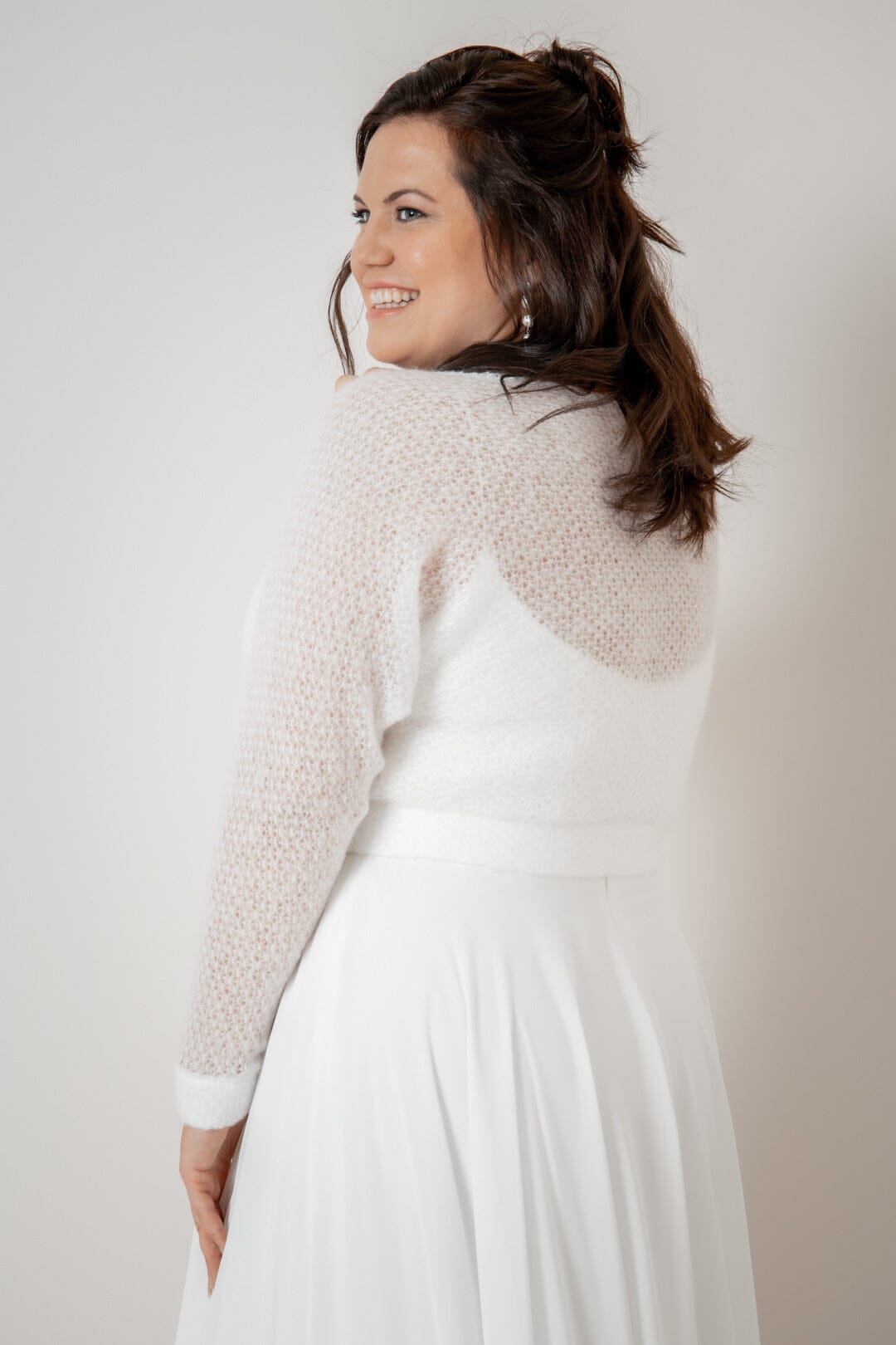 noni-curvy-yosie-plus-size-braut-pullover-aus-mohair-strickmix image 4