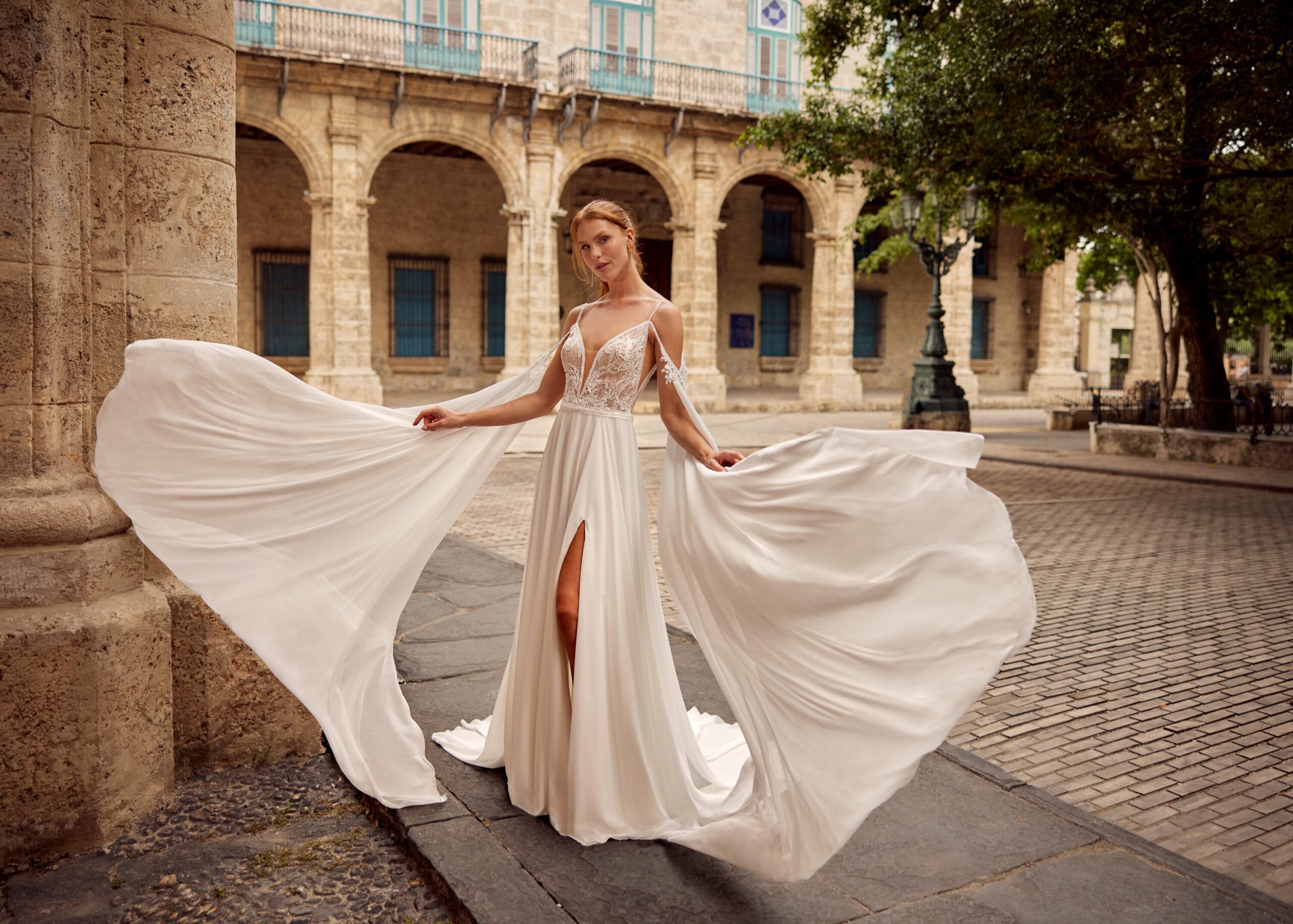 herve-paris-bridal-lumen-brautkleid-libre-collection image 4