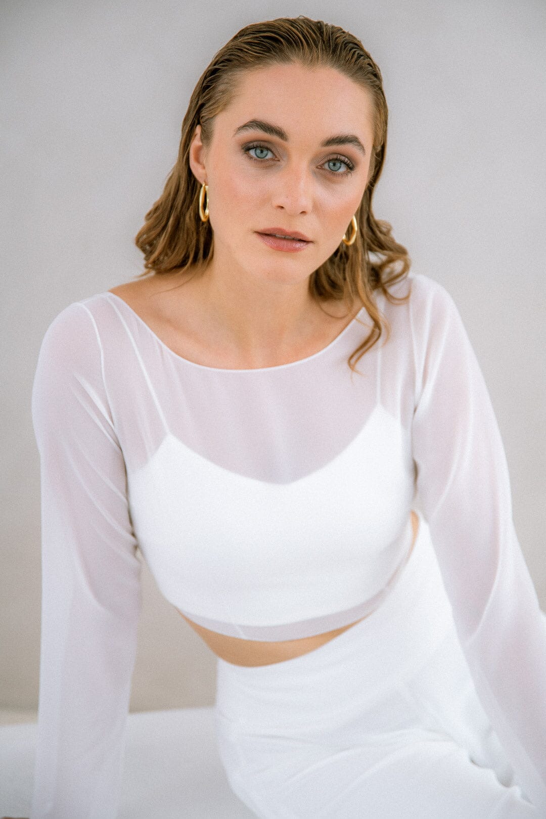 noni-beeke-r-ckenfreies-chiffon-braut-top image 5