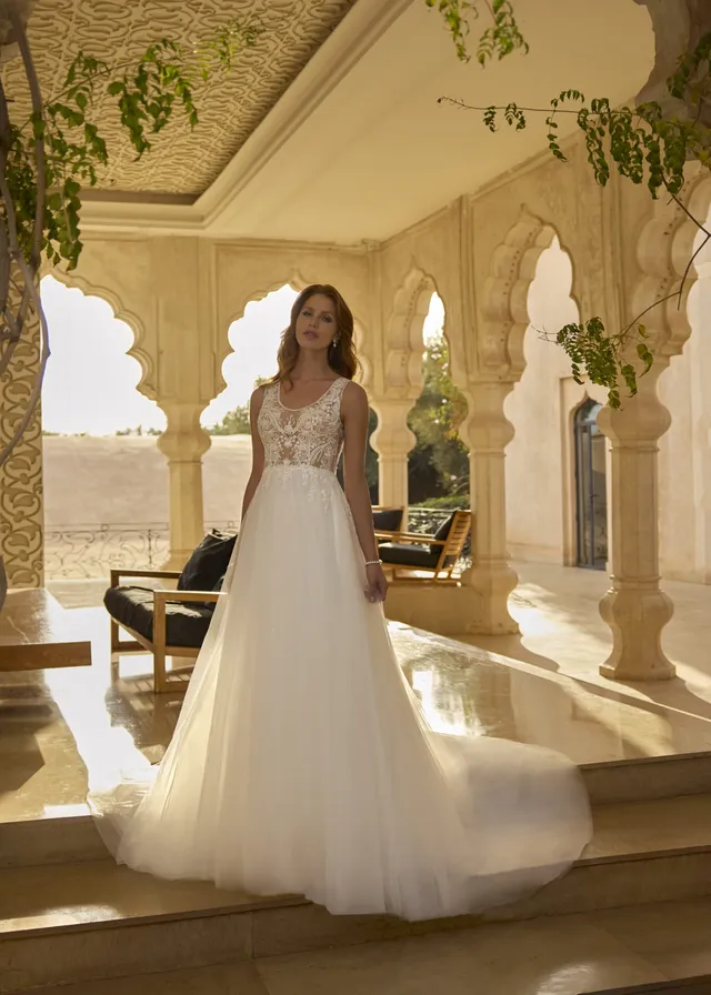 herve-paris-bridal-celine-brautkleid-cherish-love-collection image 1