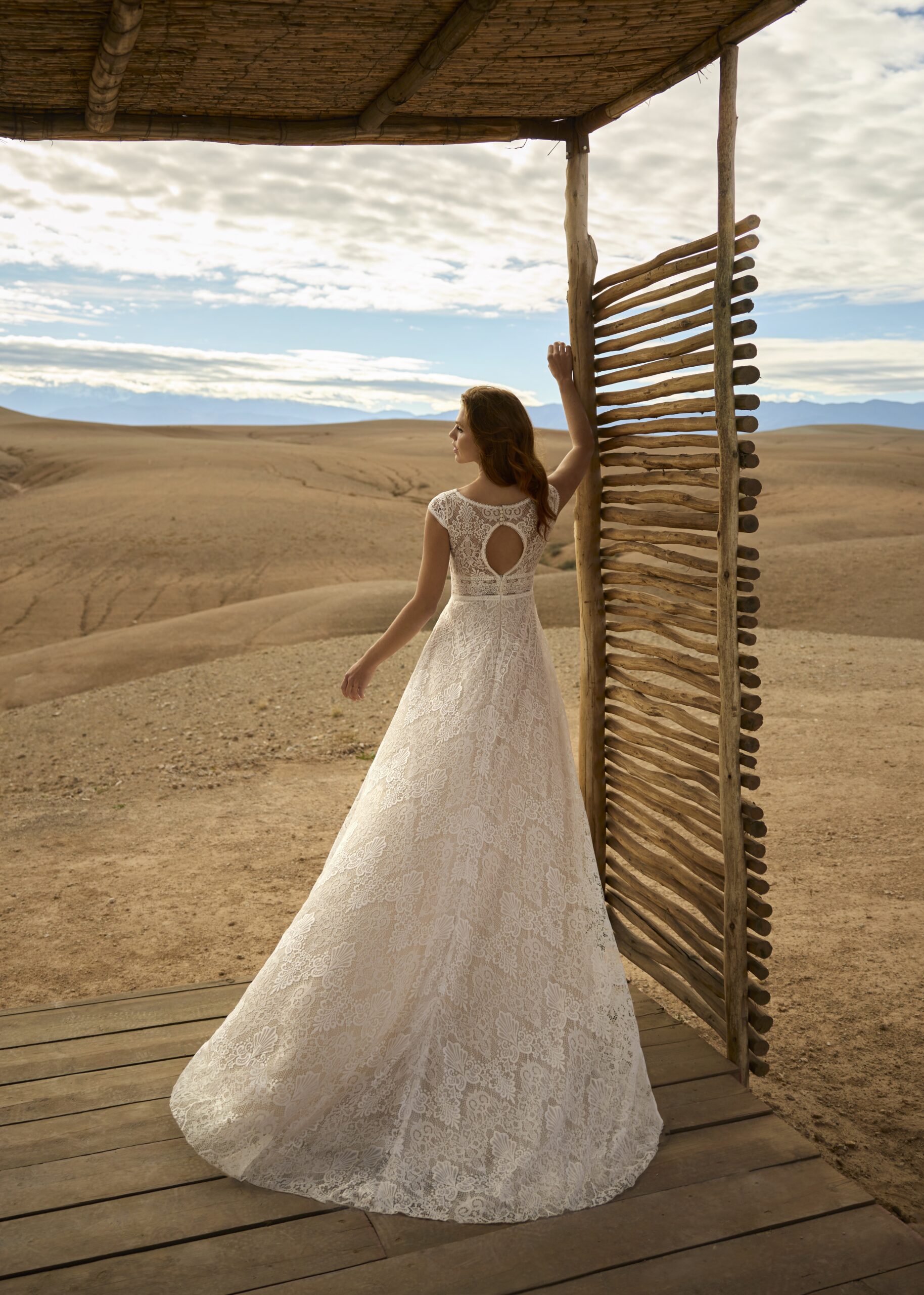 herve-paris-bridal-cassandra-brautkleid-cherish-love-collection image 2