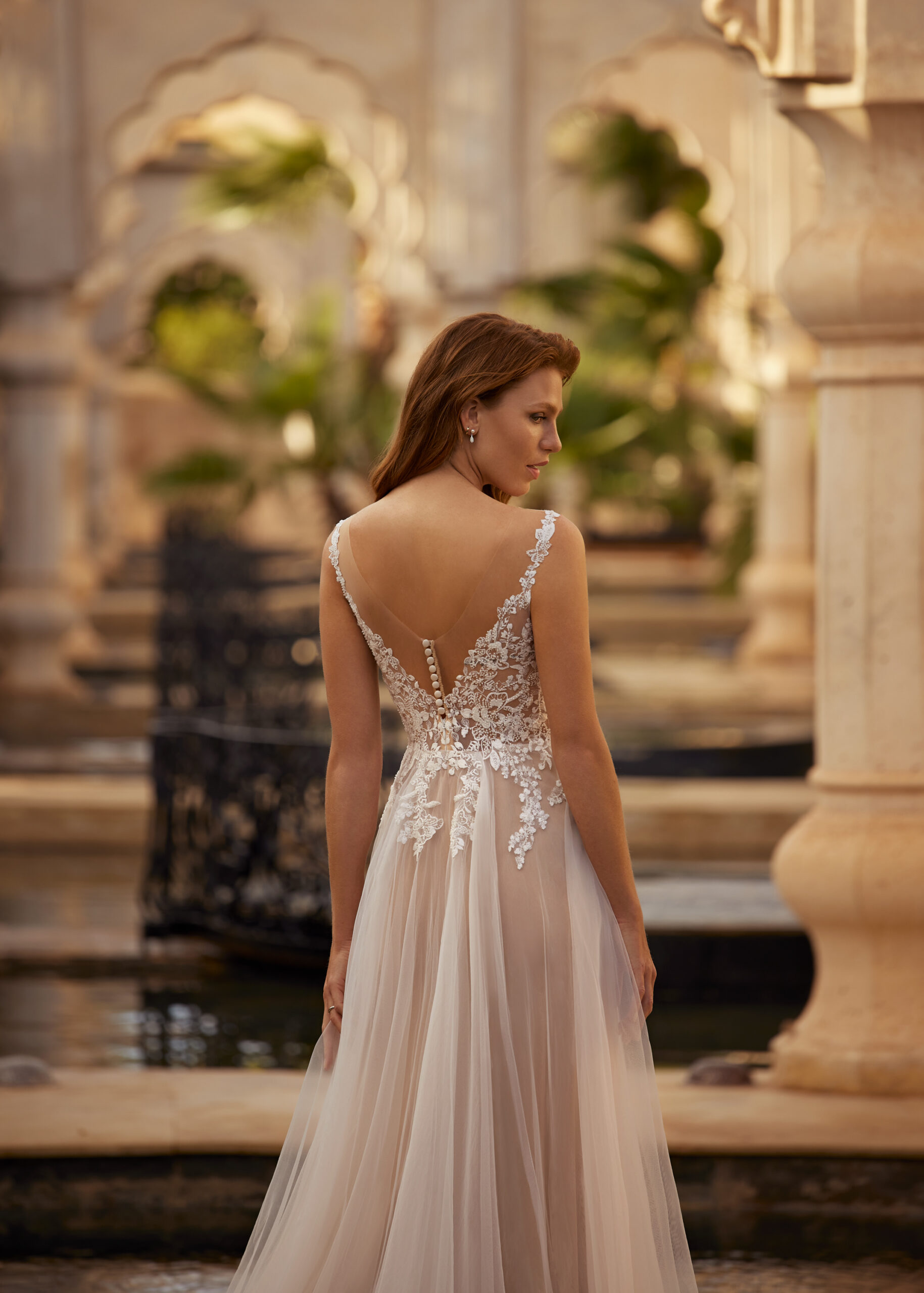 herve-paris-bridal-connie-brautkleid-cherish-love-collection image 4