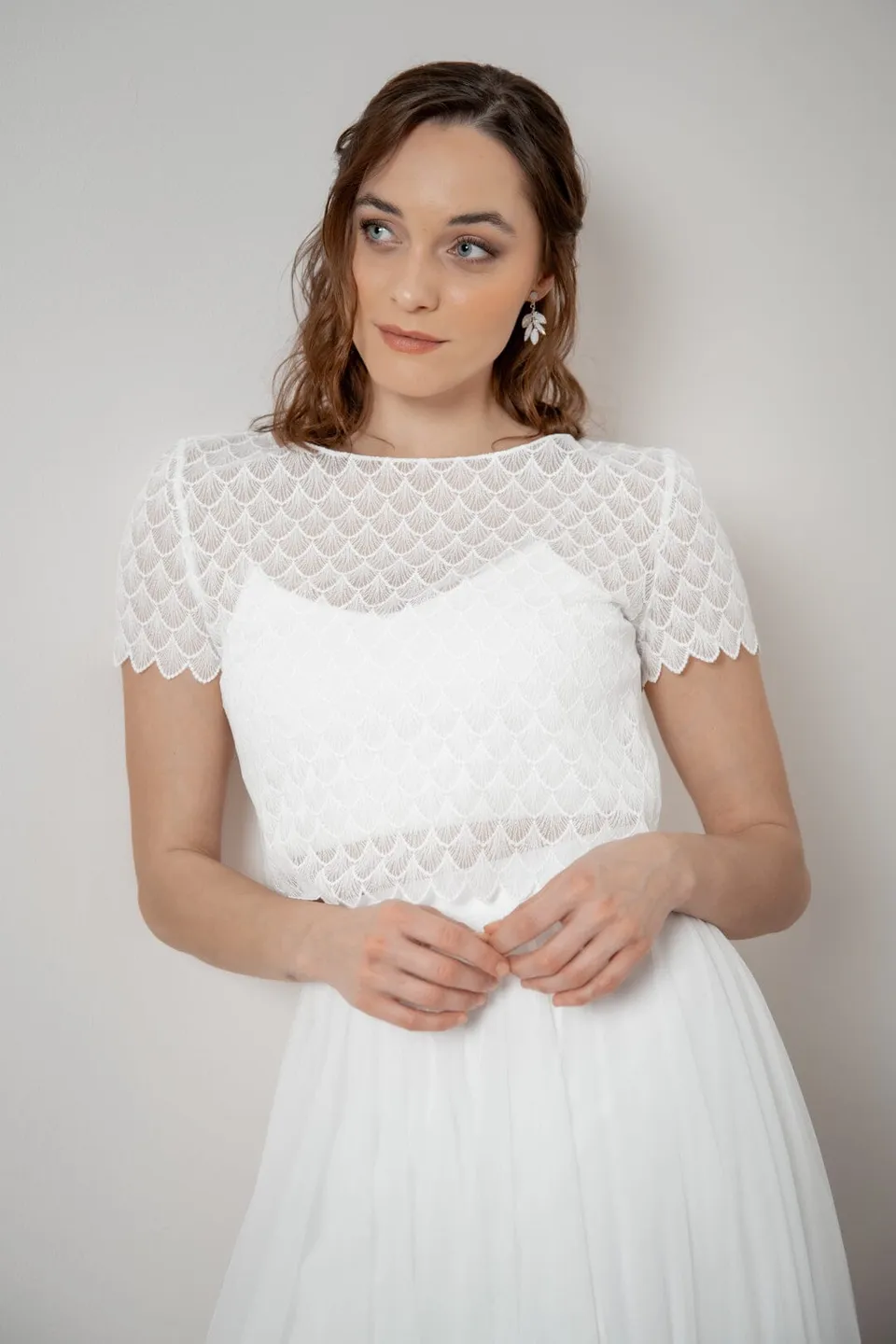 noni-selected-doli-top-aus-vintage-spitze-kurzarm-ivory image 1