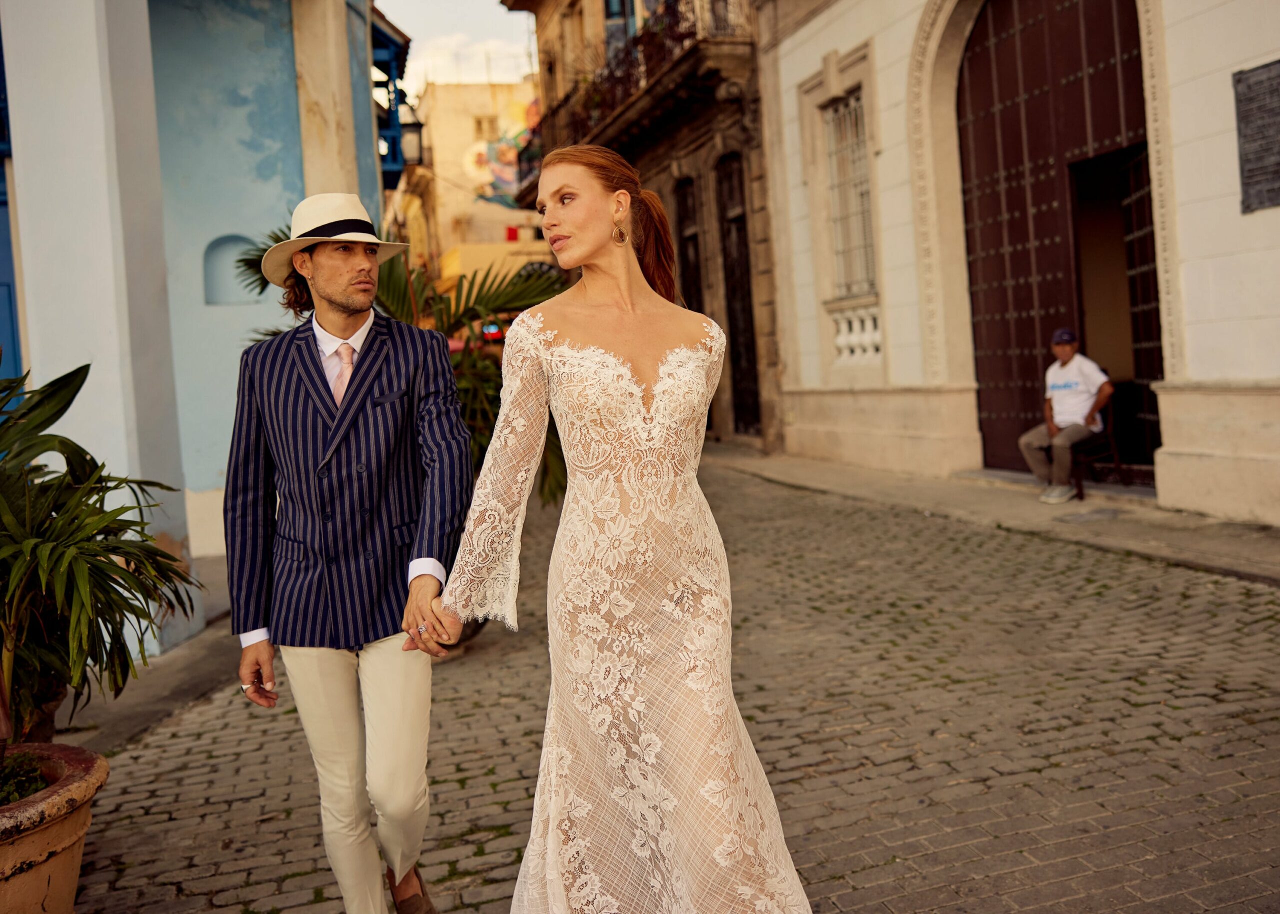 herve-paris-bridal-lyra-brautkleid-libre-collection image 3