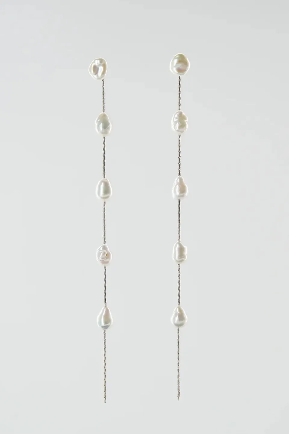 kaviar-gauche-cosmo-earring-perlenohrstecker-14-5-cm image 1