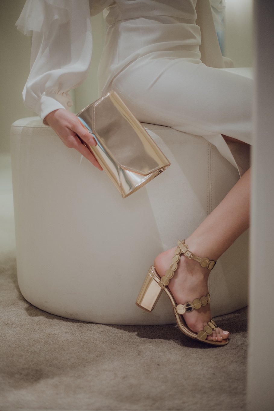 kaviar-gauche-sans-souci-sandal-in-metallic-gold image 2