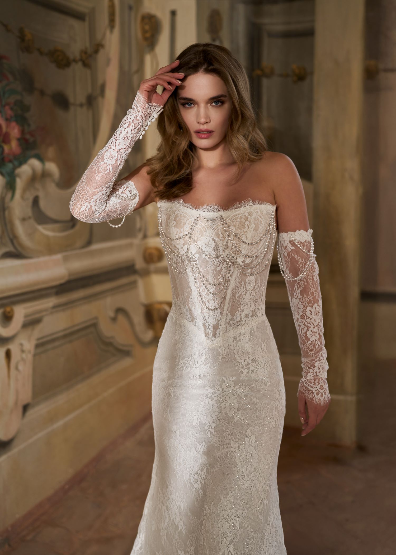 herve-paris-bridal-nele-brautkleid-novel-collection image 4
