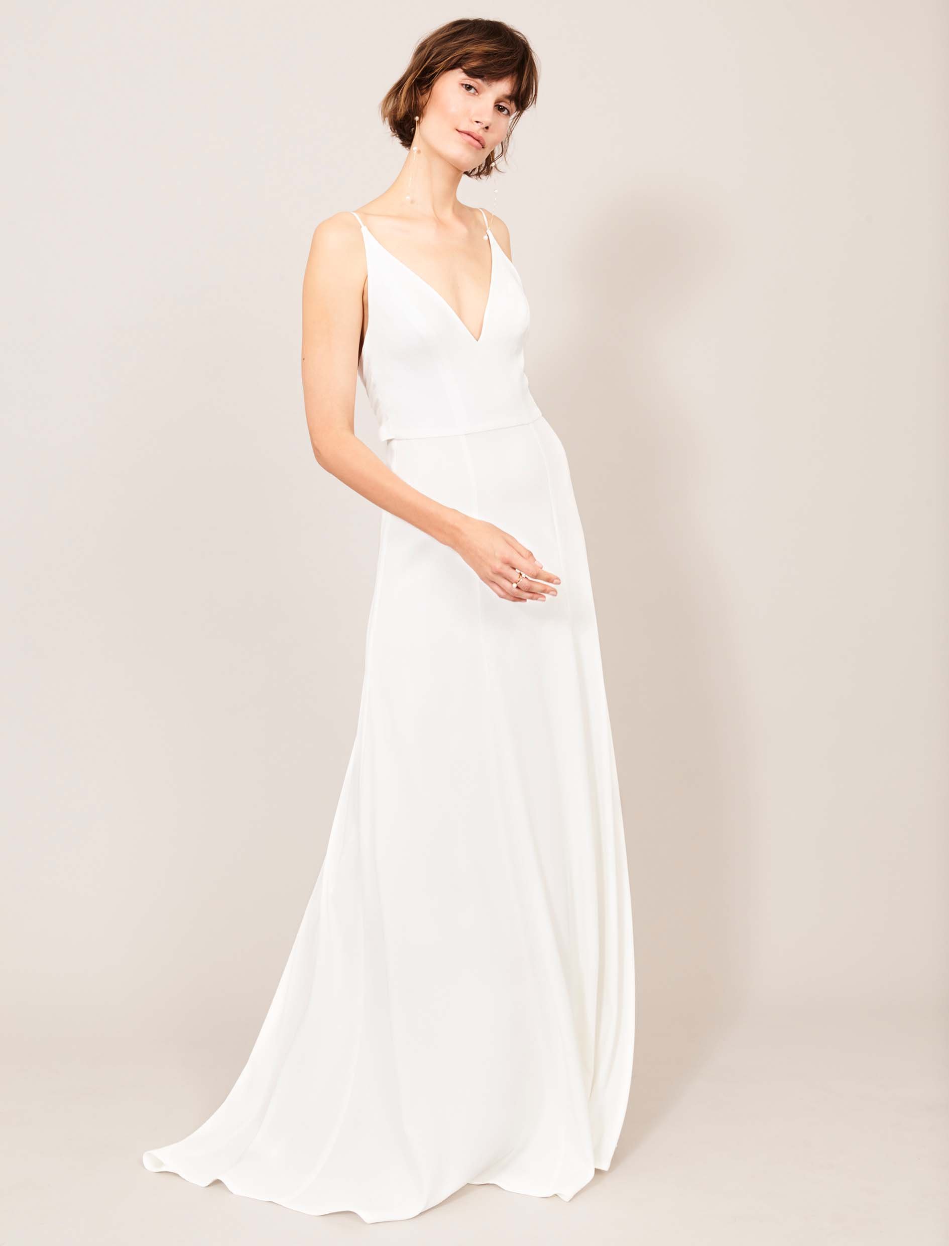 kaviar-gauche-valentine-dress-brautkleid-v-ausschnitt image 2