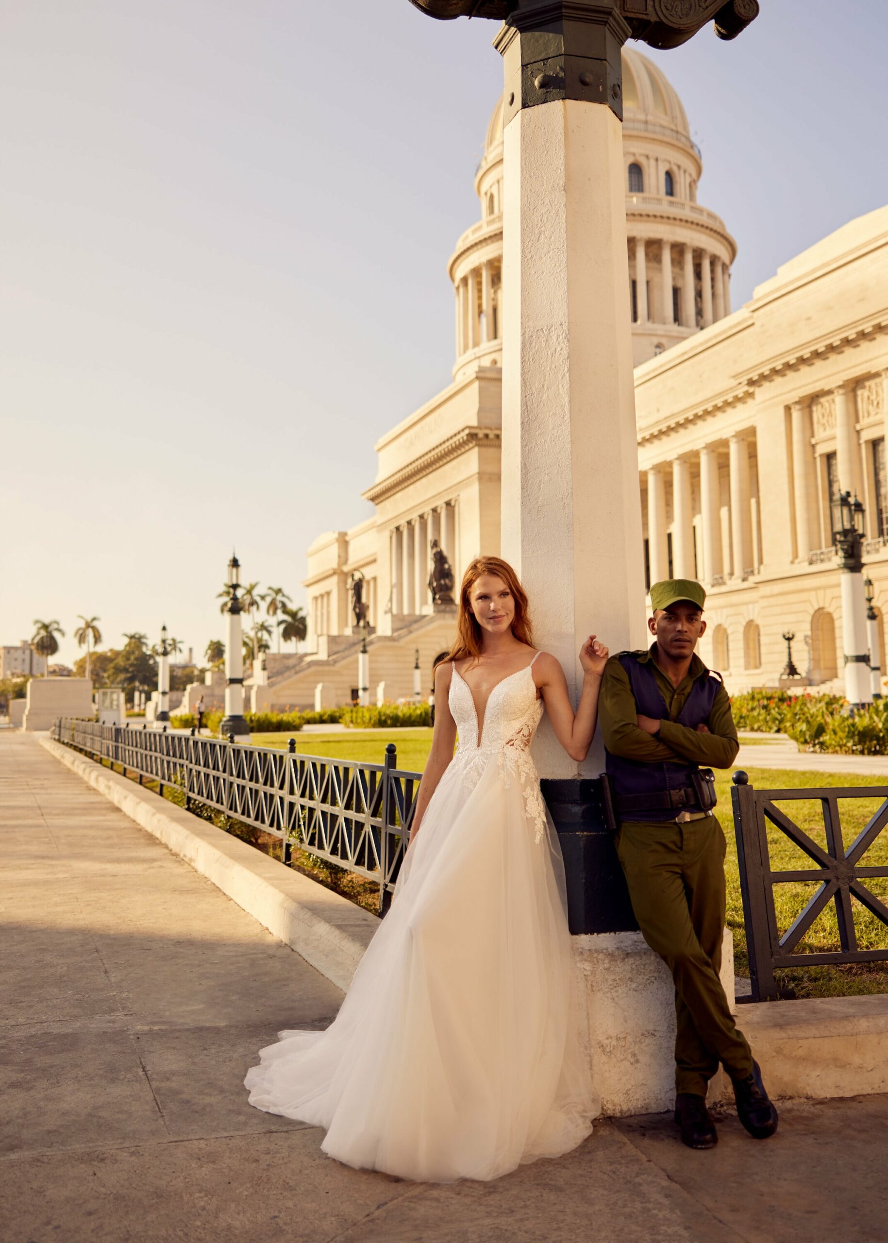 herve-paris-bridal-lily-brautkleid-libre-collection image 3