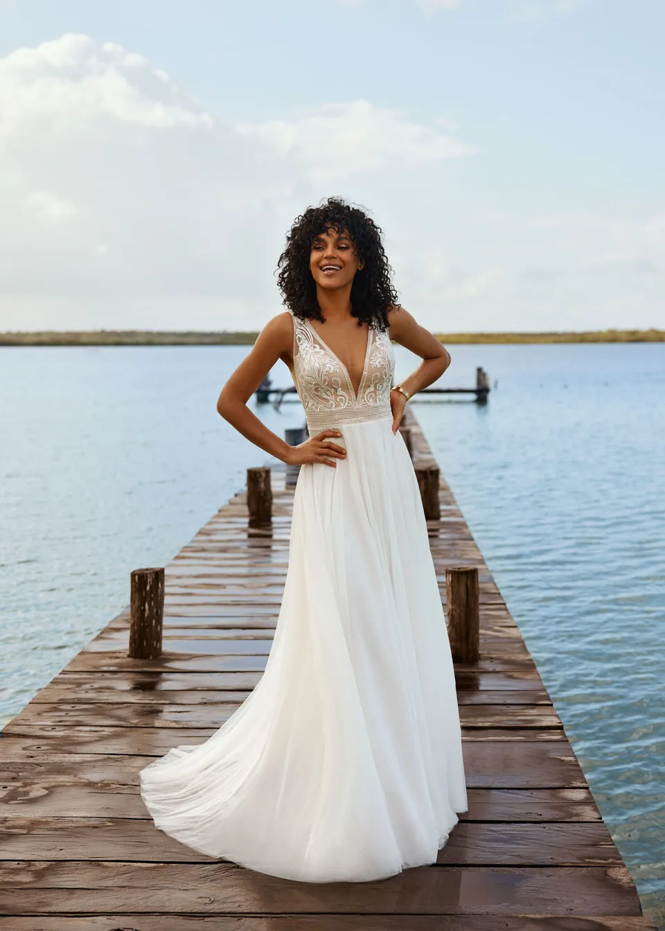 gbs-herve-paris-bridal-tavernay-brautkleid-vintage-collection image 1
