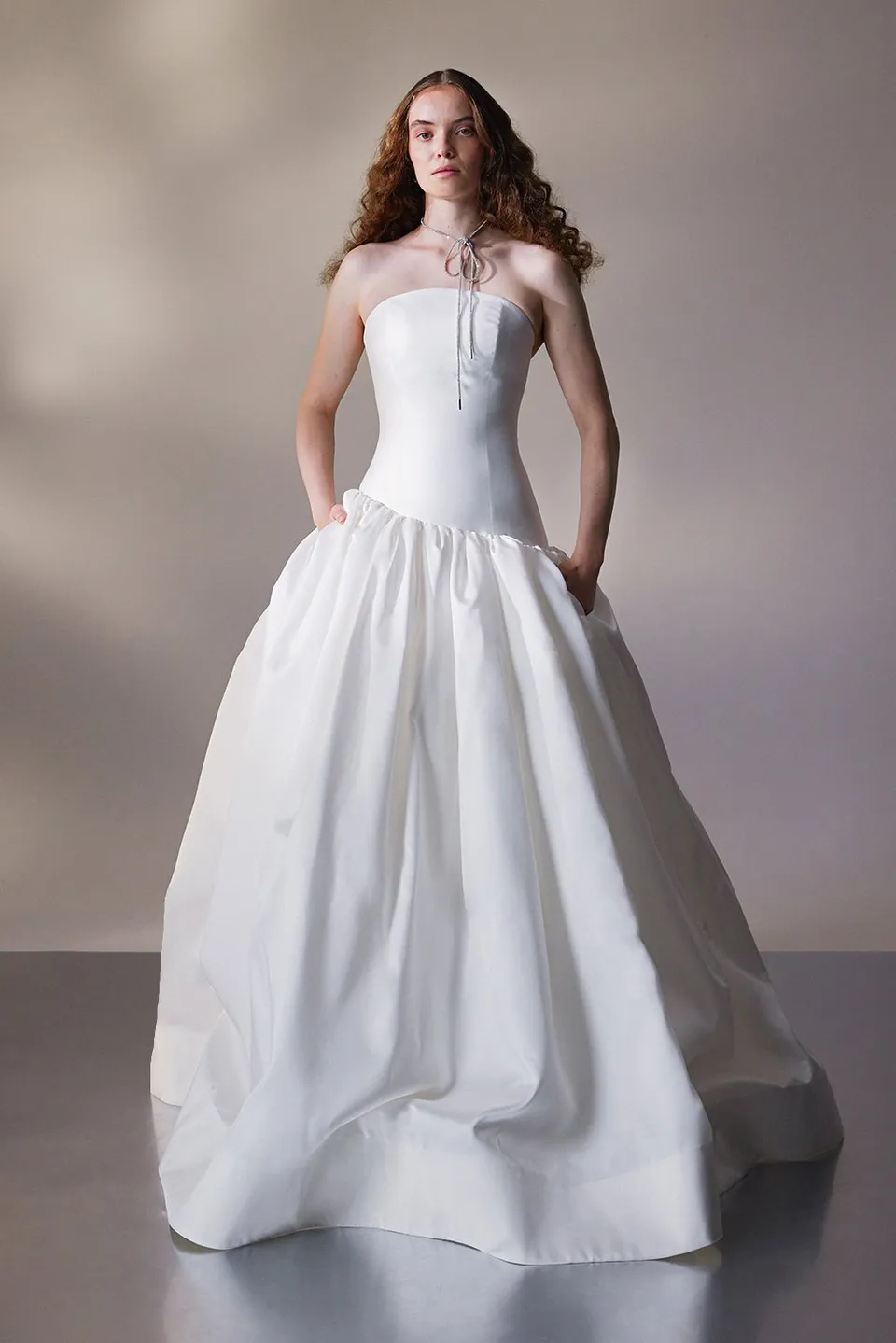 kaviar-gauche-marjorie-dress-tr-gerloses-corsagen-brautkleid image 1