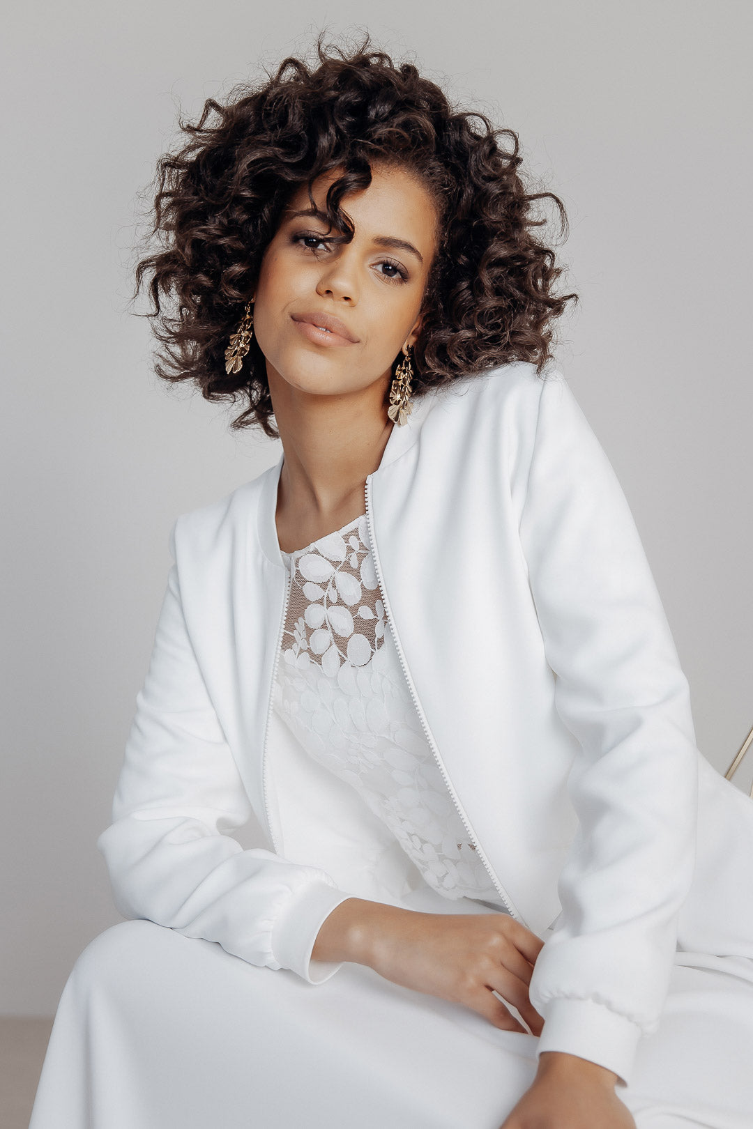 noni-majla-uni-braut-bomberjacke-in-ivory-aus-cr-pe image 1