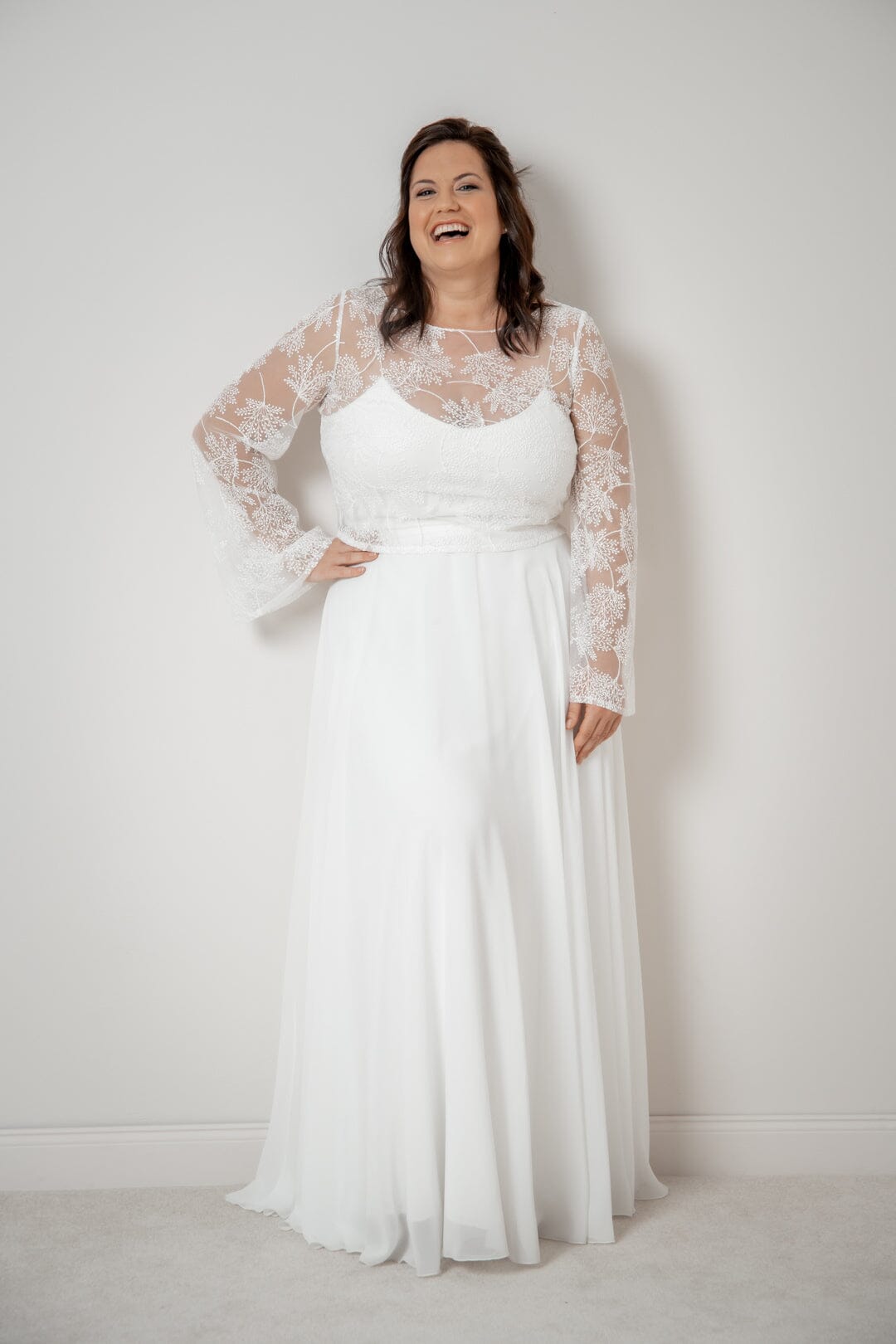 noni-isla-curvy-langer-brautrock-aus-chiffon-maxi-ivory image 3