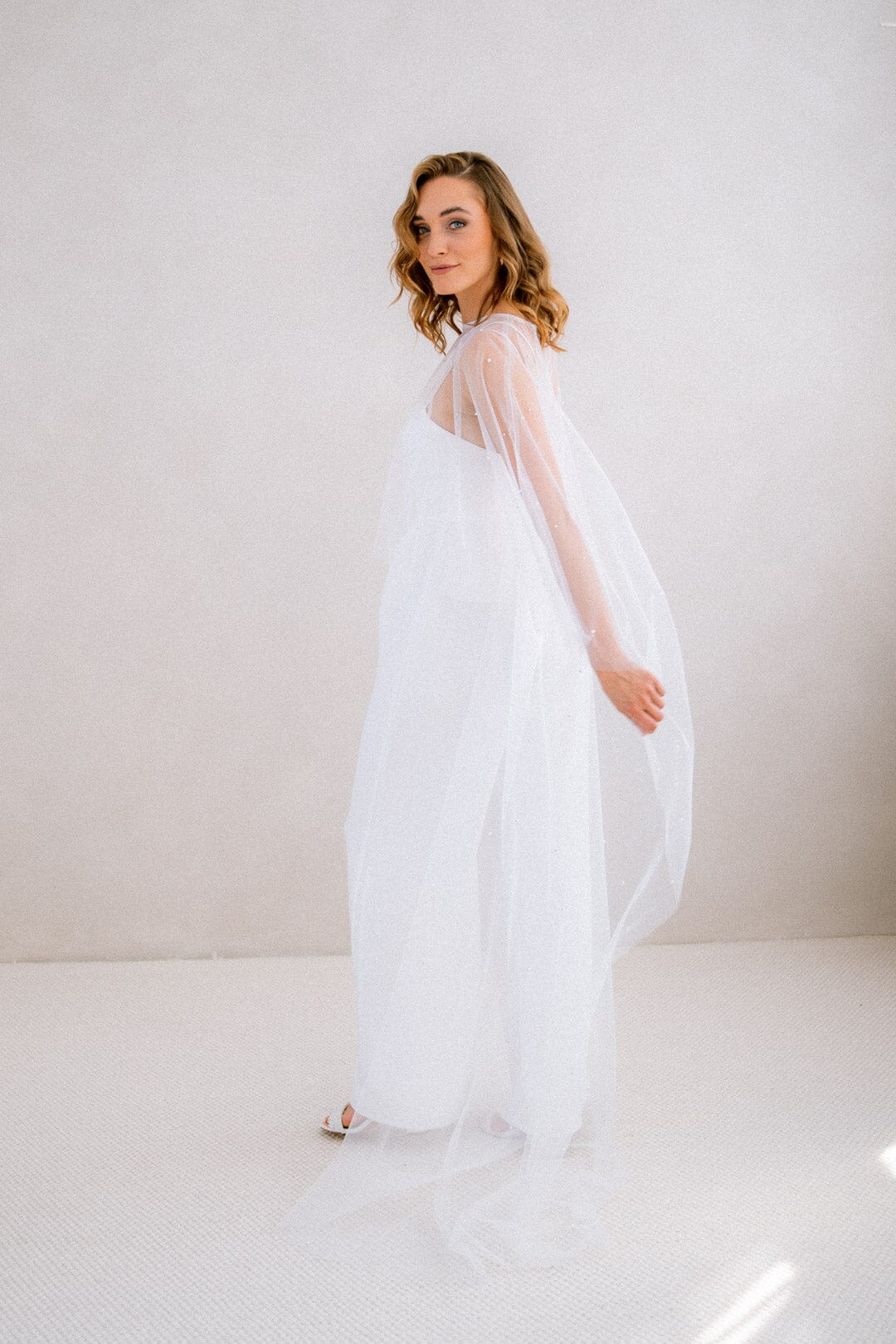 noni-mireen-selected-jumpsuit-ivory-mit-cross-strap-r-cken image 6