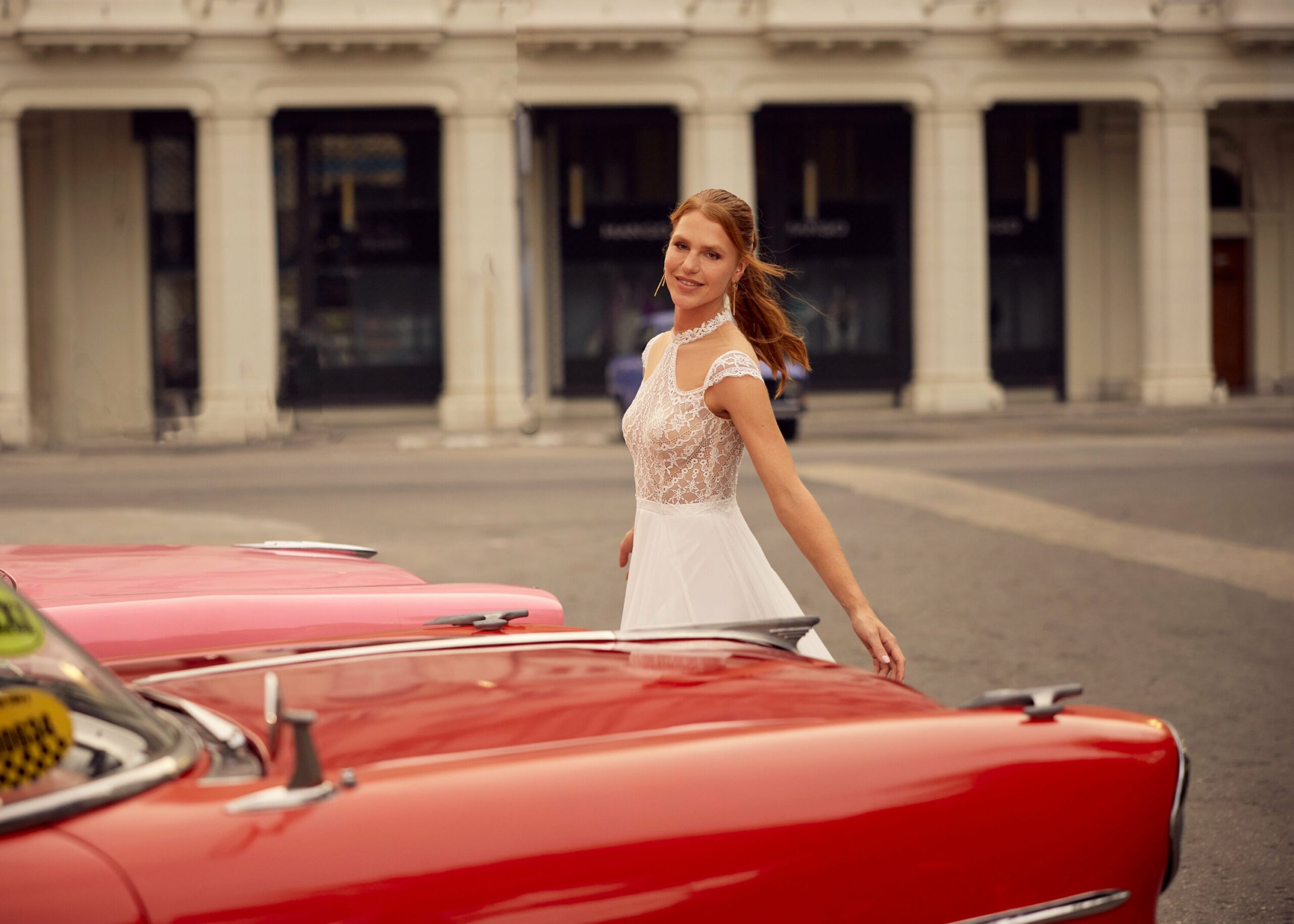 herve-paris-bridal-leah-brautkleid-libre-collection image 5