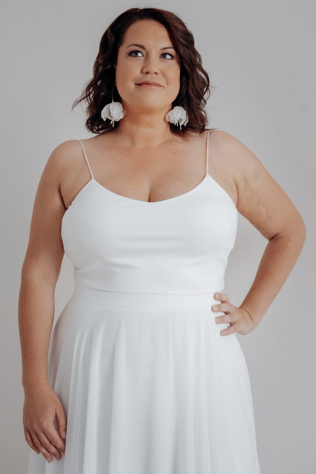 noni-corie-crop-curvy-plus-size-braut-crop-top-aus-romanit-jersey image 5