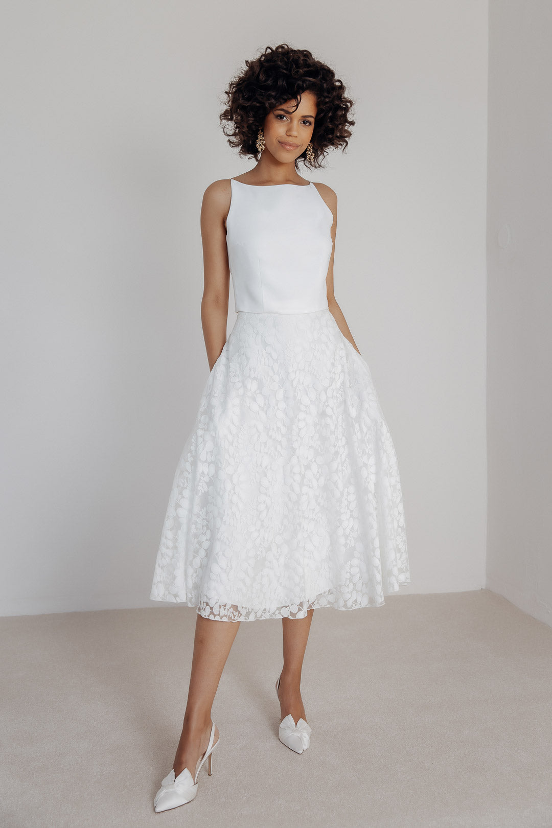 noni-liza-midi-brautrock-aus-botanikspitze-mit-taschen-in-ivory image 3