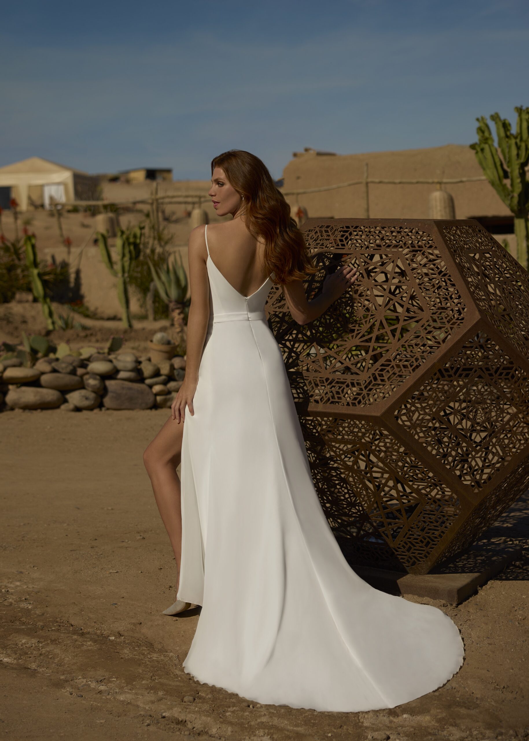 herve-paris-bridal-celeste-brautkleid-cherish-love-collection image 2