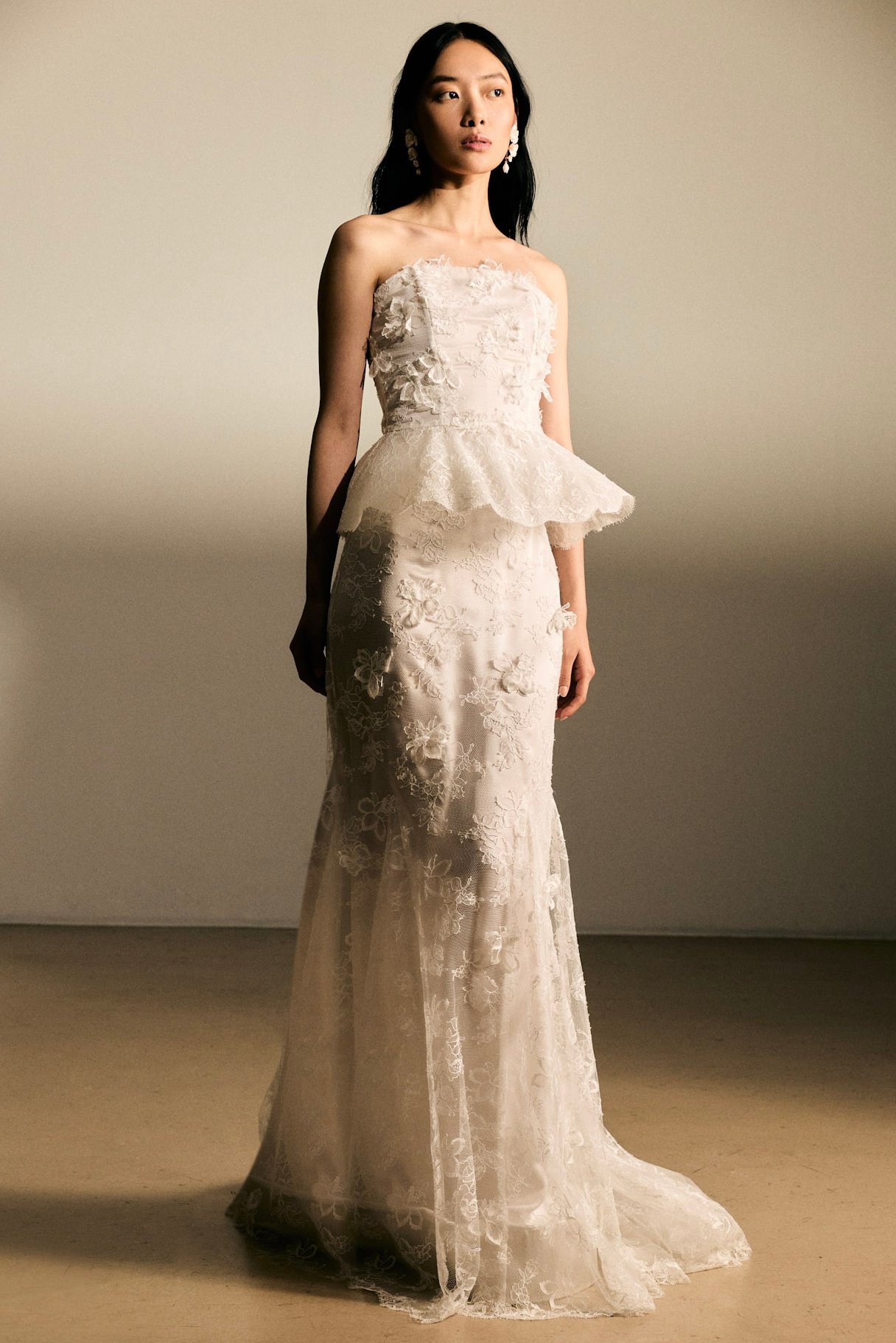 kaviar-gauche-rose-lace-skirt-meerjungfrau image 1