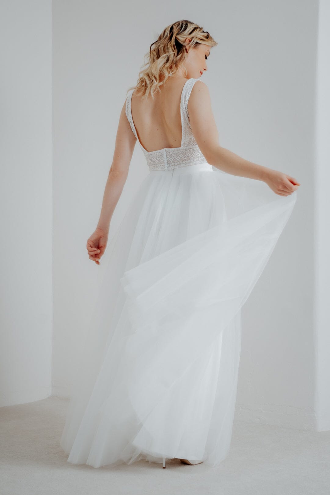 noni-selected-yani-bodenlanger-t-llrock-maxi-in-ivory image 3