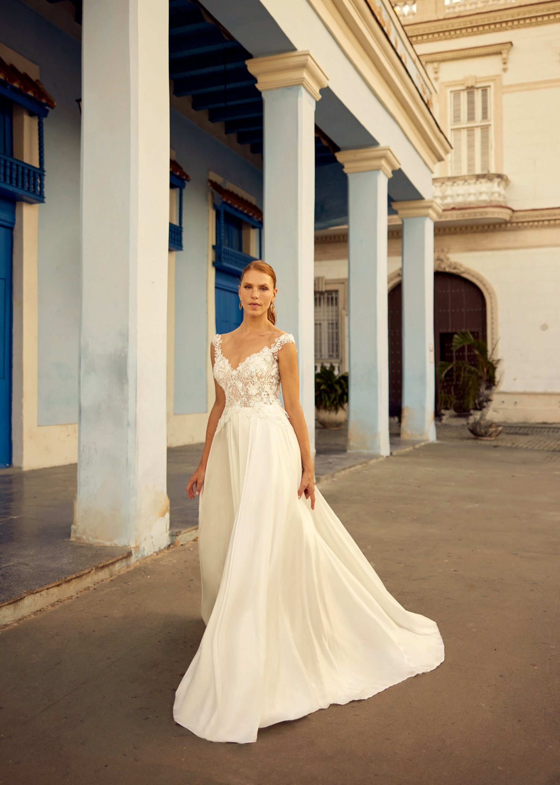 gbs-herve-paris-bridal-leni-brautkleid-libre-collection image 3