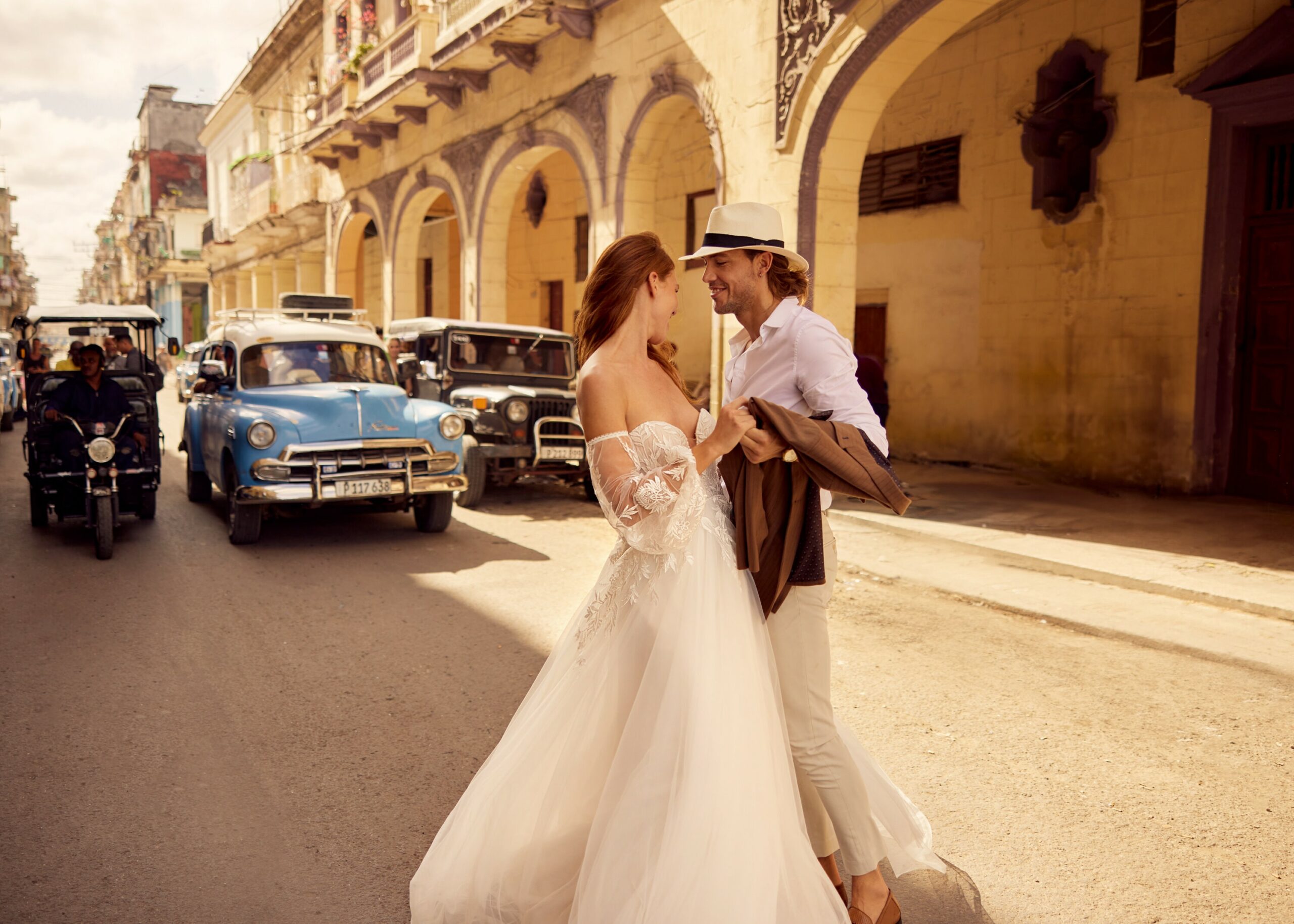 herve-paris-bridal-luca-brautkleid-libre-collection image 7