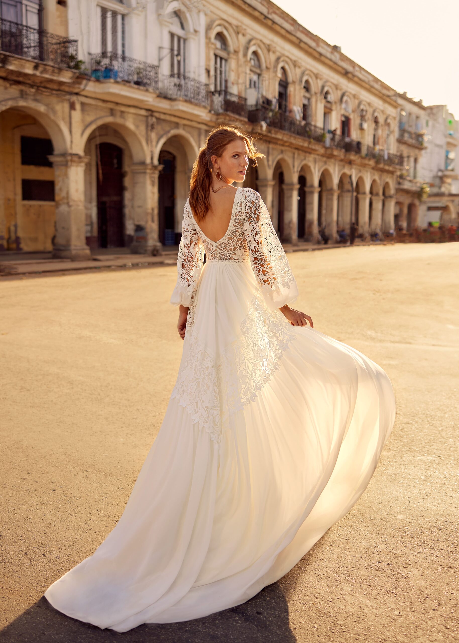 herve-paris-bridal-langley-brautkleid-libre-collection image 2