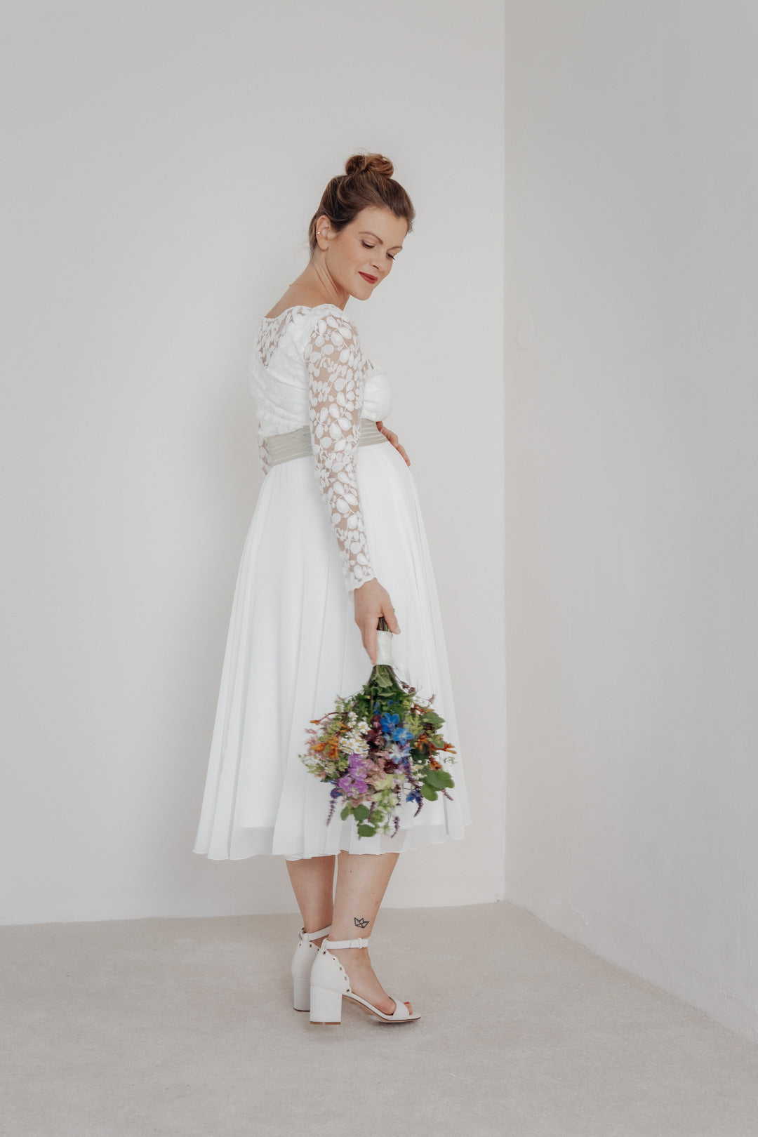 noni-mireya-braut-rock-aus-chiffon-in-midi-l-nge-ivory image 7