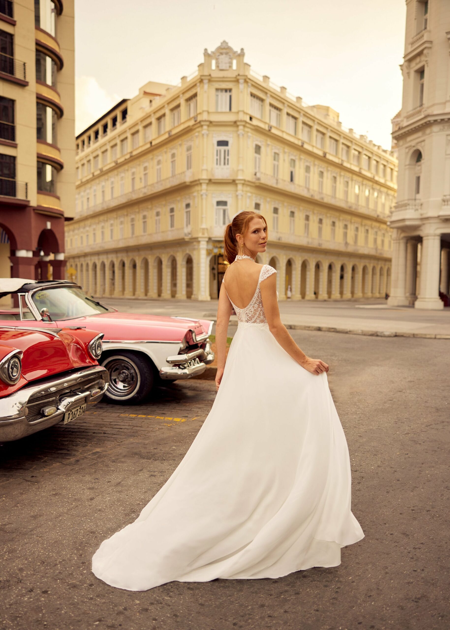 herve-paris-bridal-leah-brautkleid-libre-collection image 4