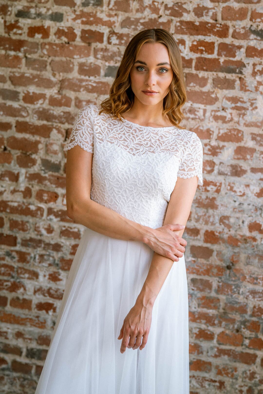 noni-zadie-braut-top-mit-r-ckendetail-und-spitzen-rmeln image 7