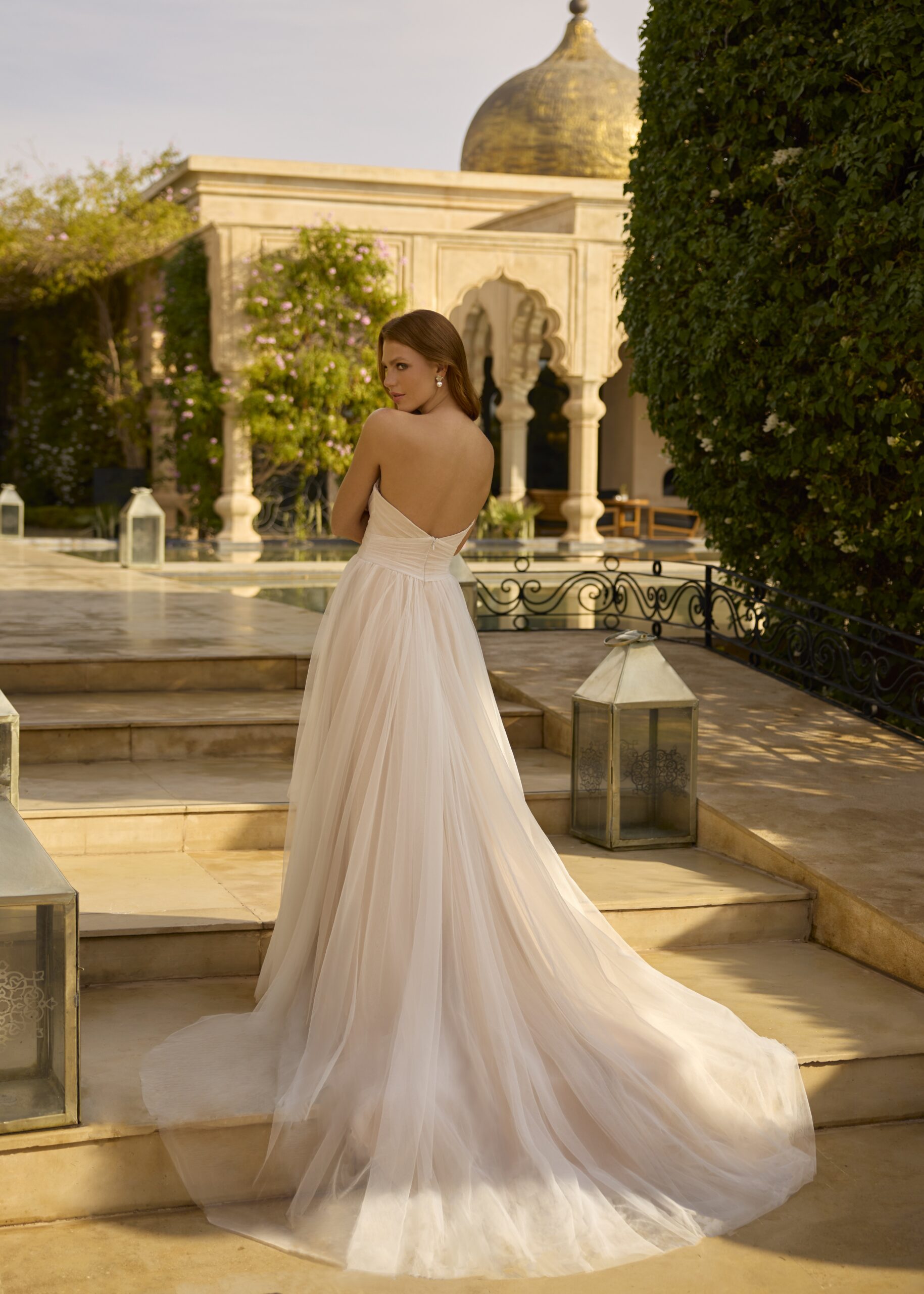 herve-paris-bridal-cornelie-brautkleid-cherish-love-collection image 2