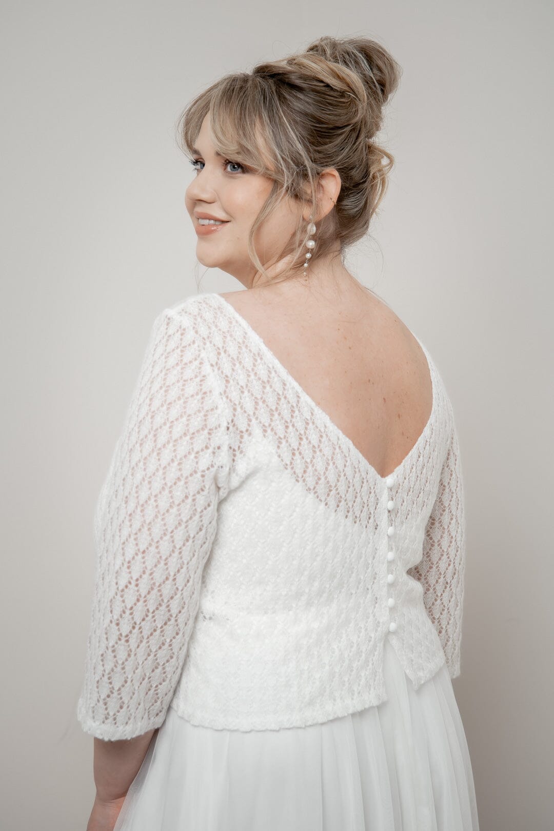 noni-curvy-haldis-gemusterter-braut-pulli-ivory image 2